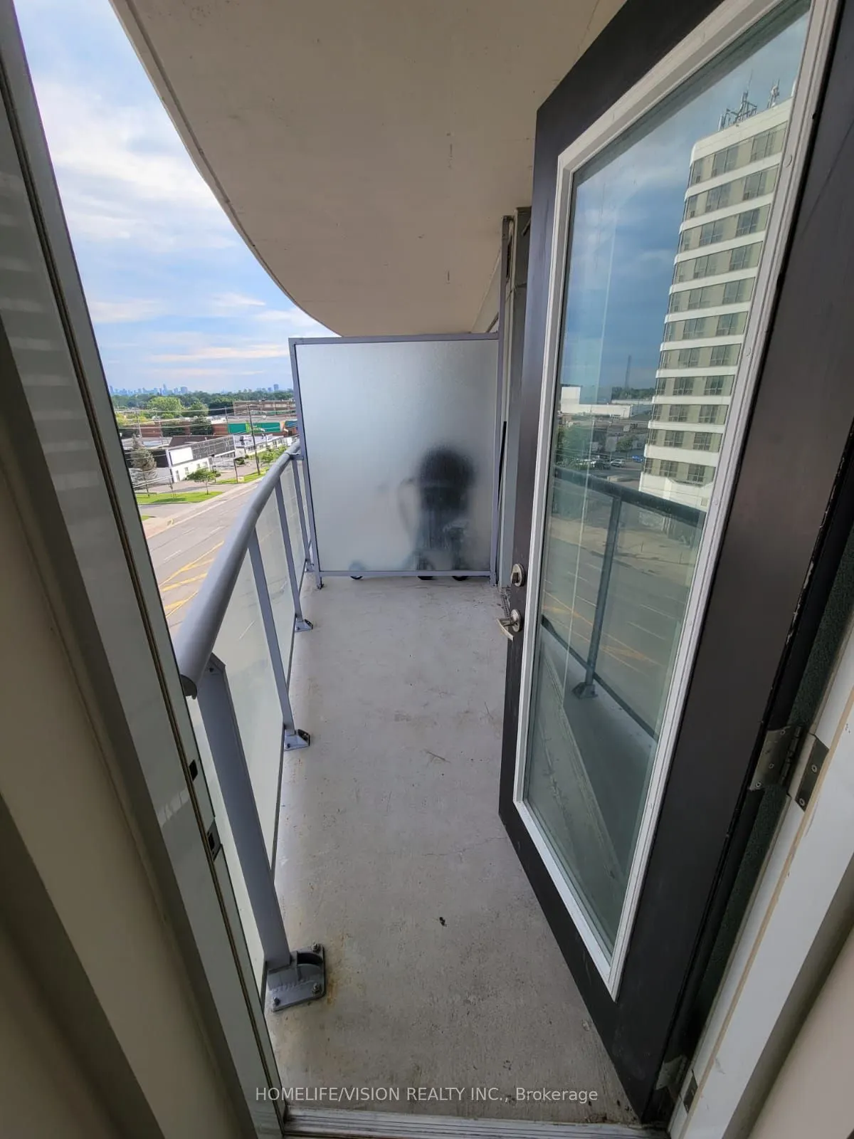 2152 Lawrence Avenue E, #604