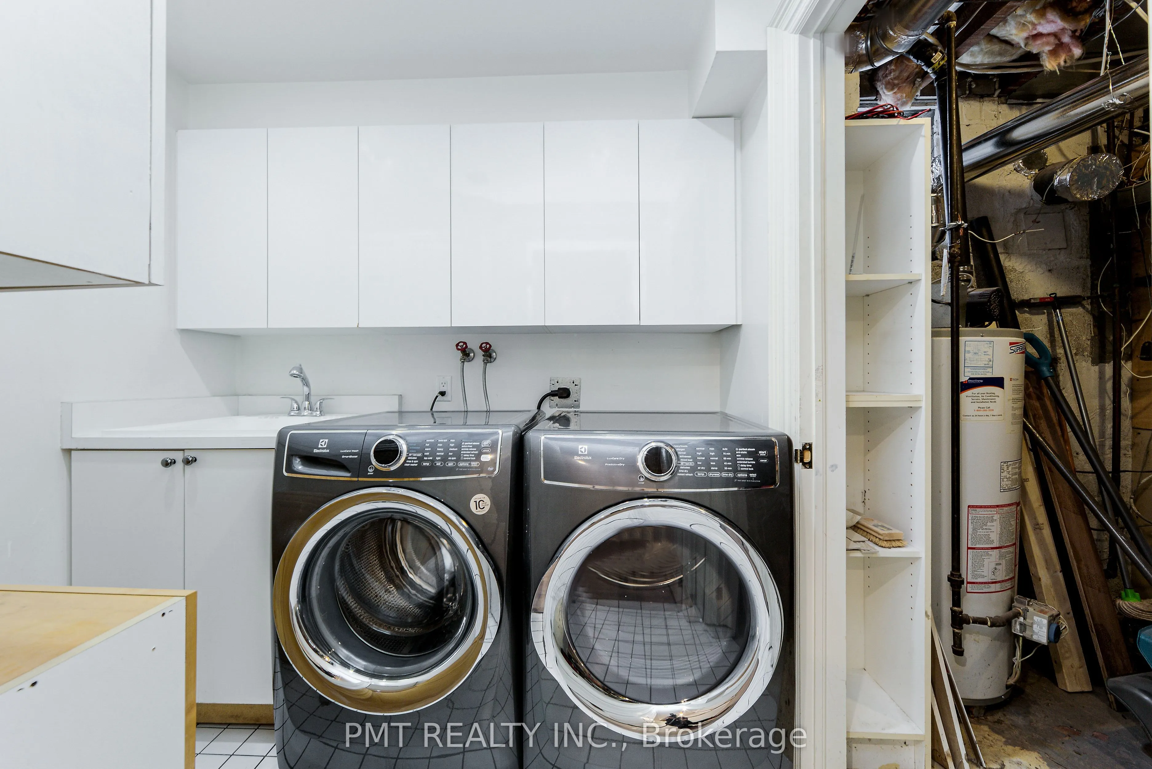 1273 Pape Avenue, #Lower