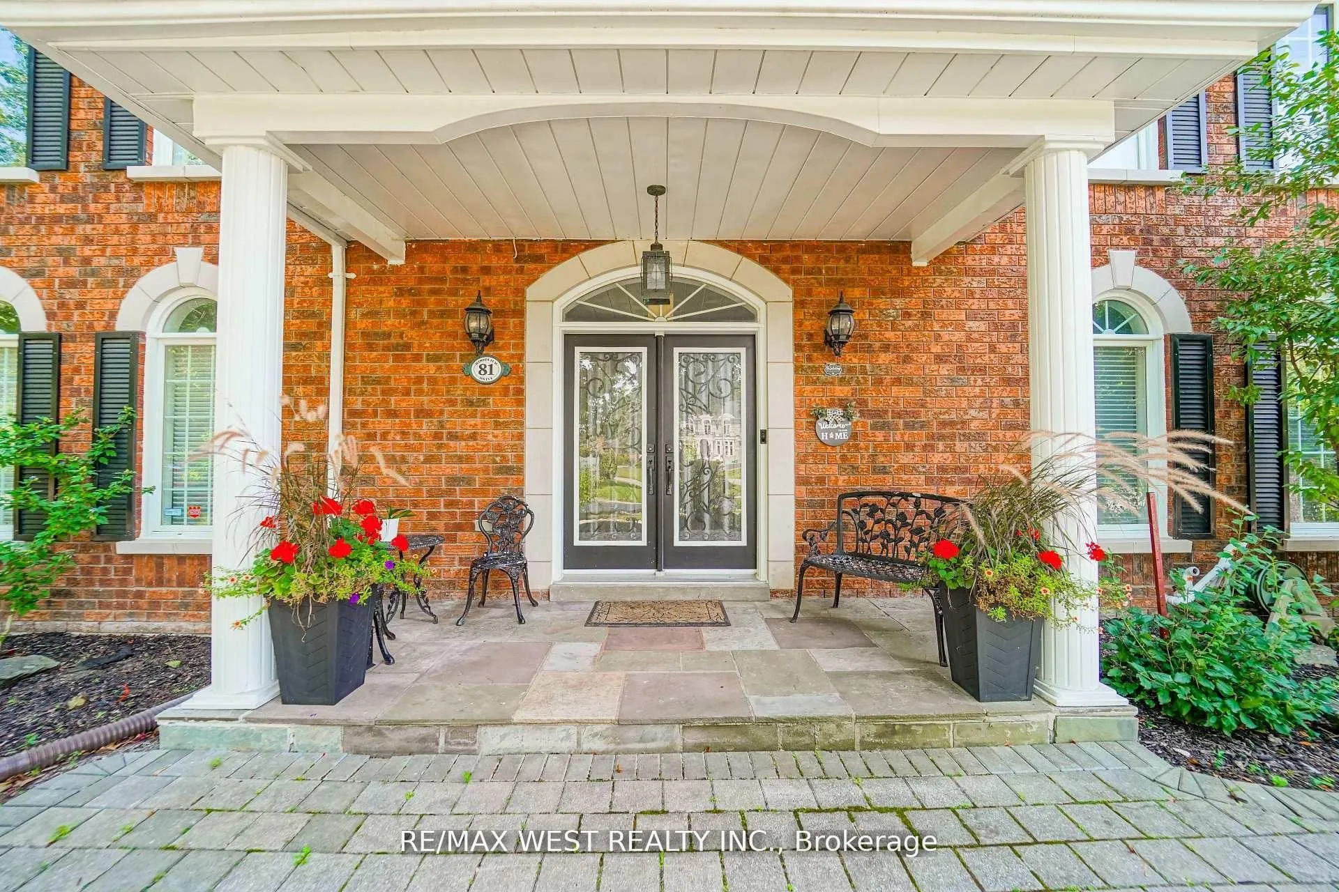 81 Woodview Drive