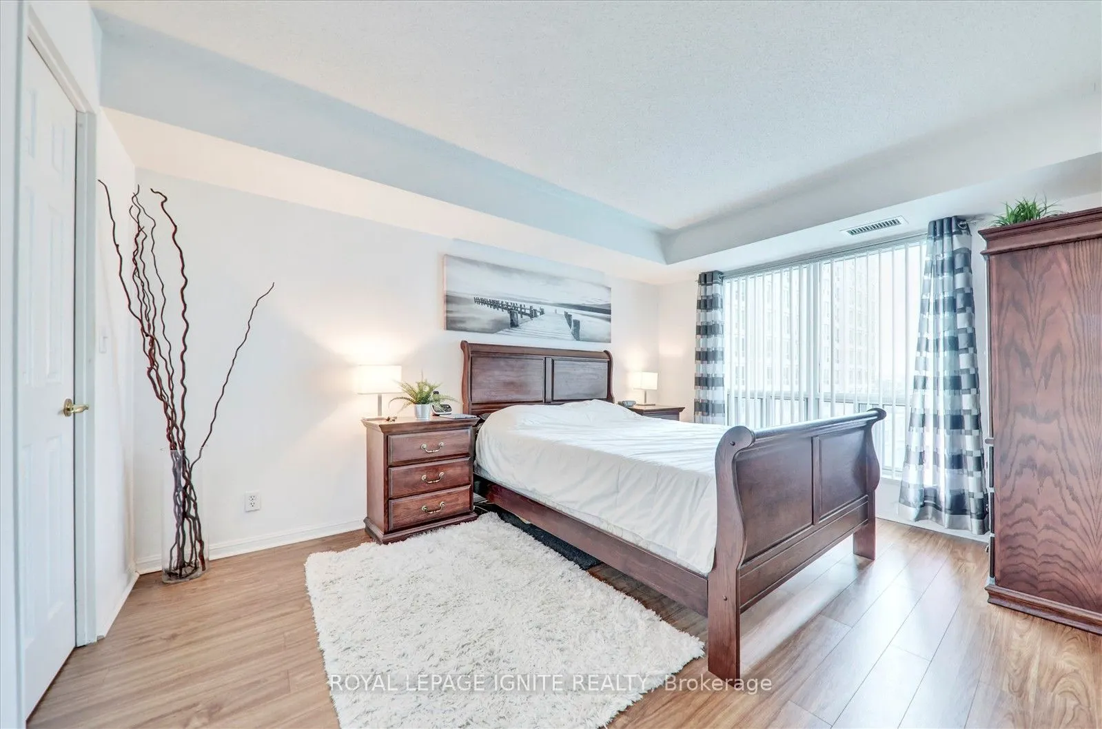 11 Lee Centre Drive, #615