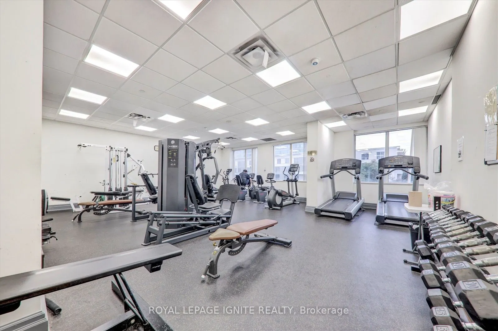 11 Lee Centre Drive, #615
