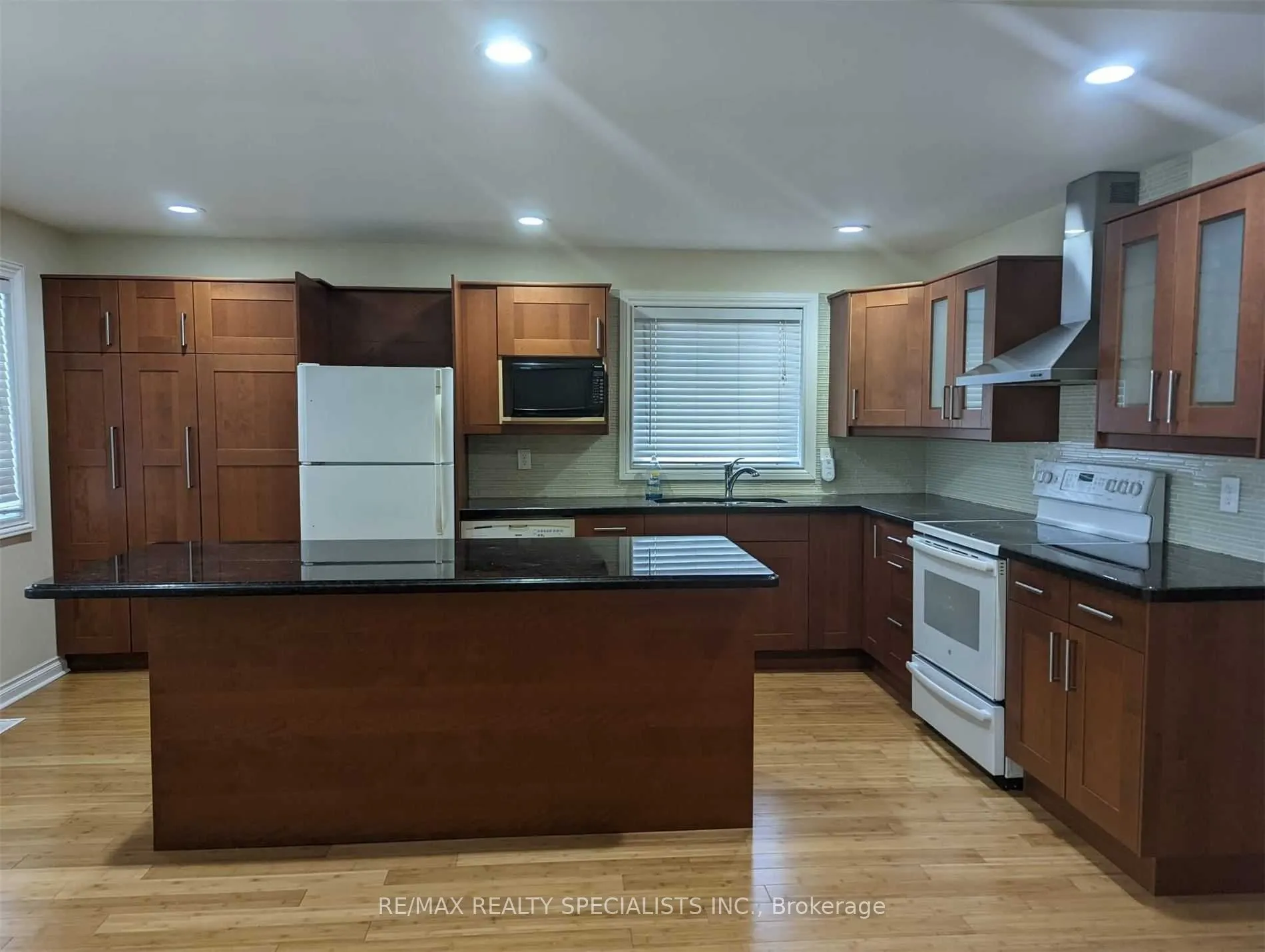 1412 Lakefield Street, #UPPER