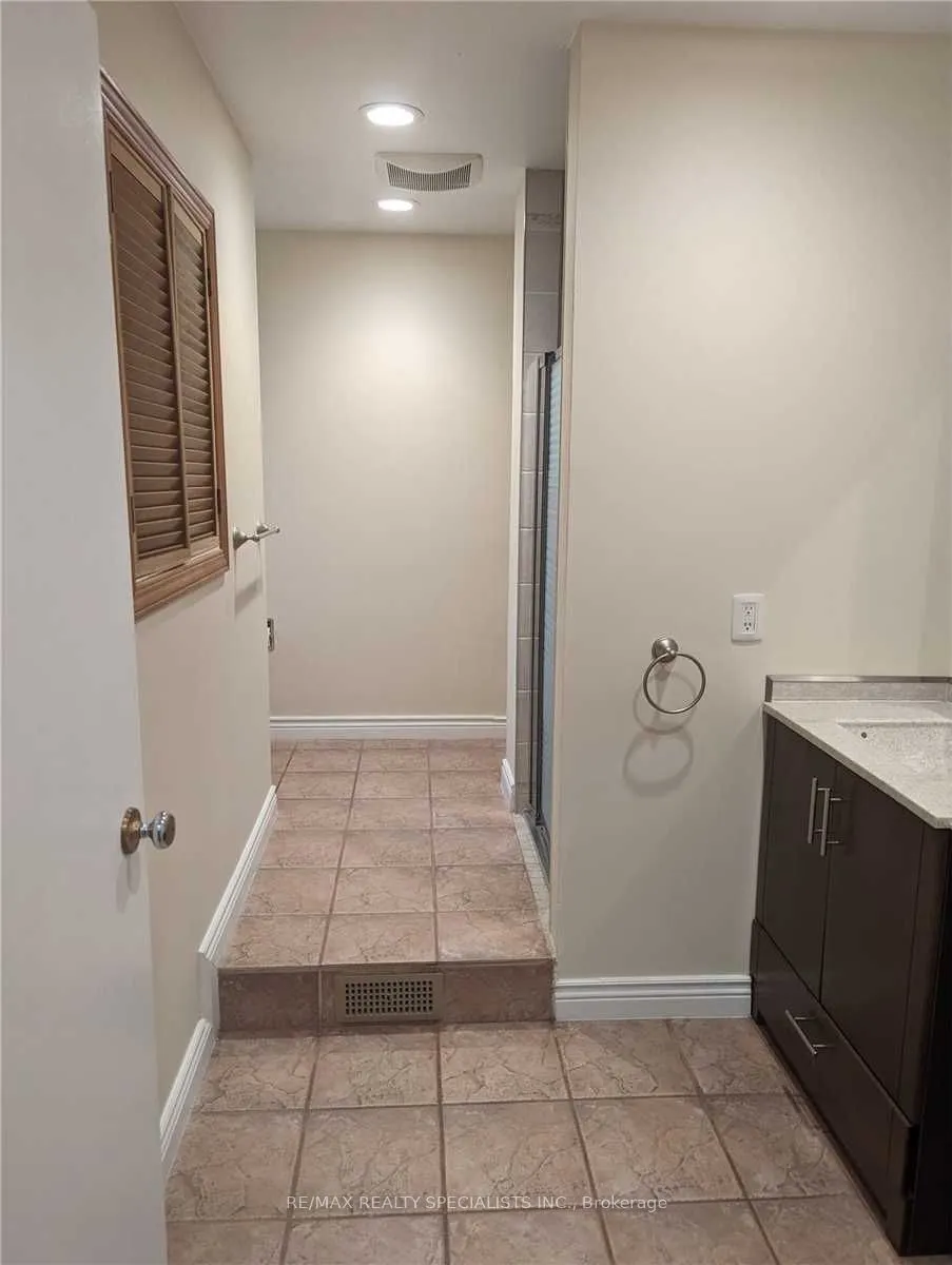 1412 Lakefield Street, #UPPER