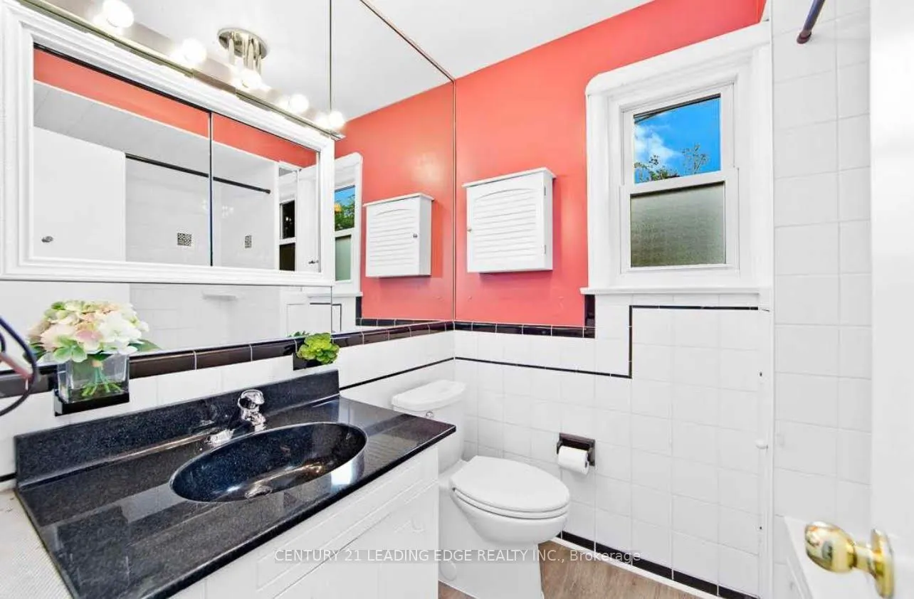 26 Scotswood Road, #Upper