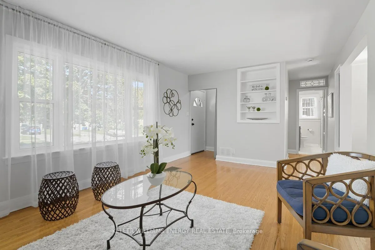 233 Greenwood Avenue