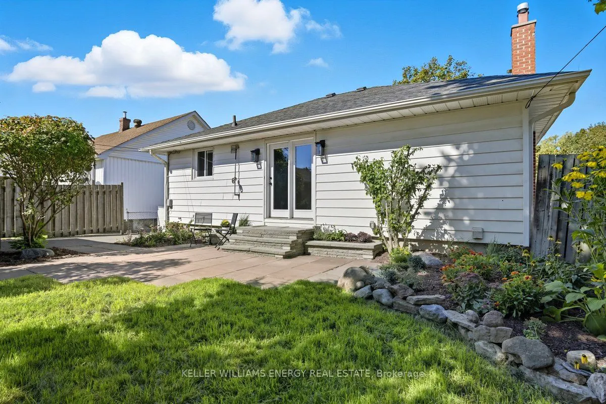 233 Greenwood Avenue