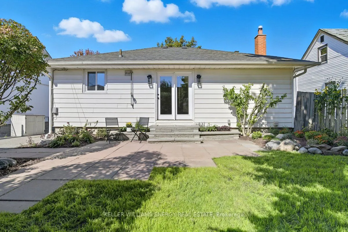 233 Greenwood Avenue