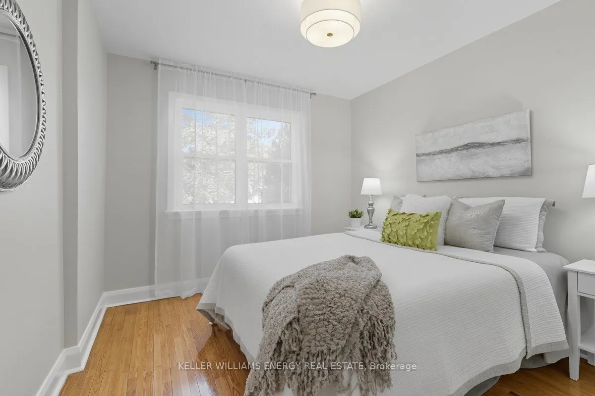 233 Greenwood Avenue