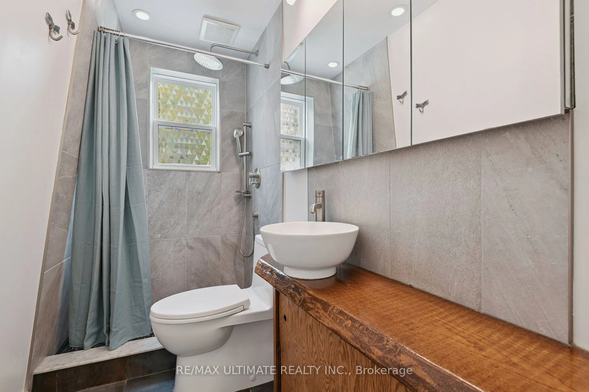 315 Cedarvale Avenue