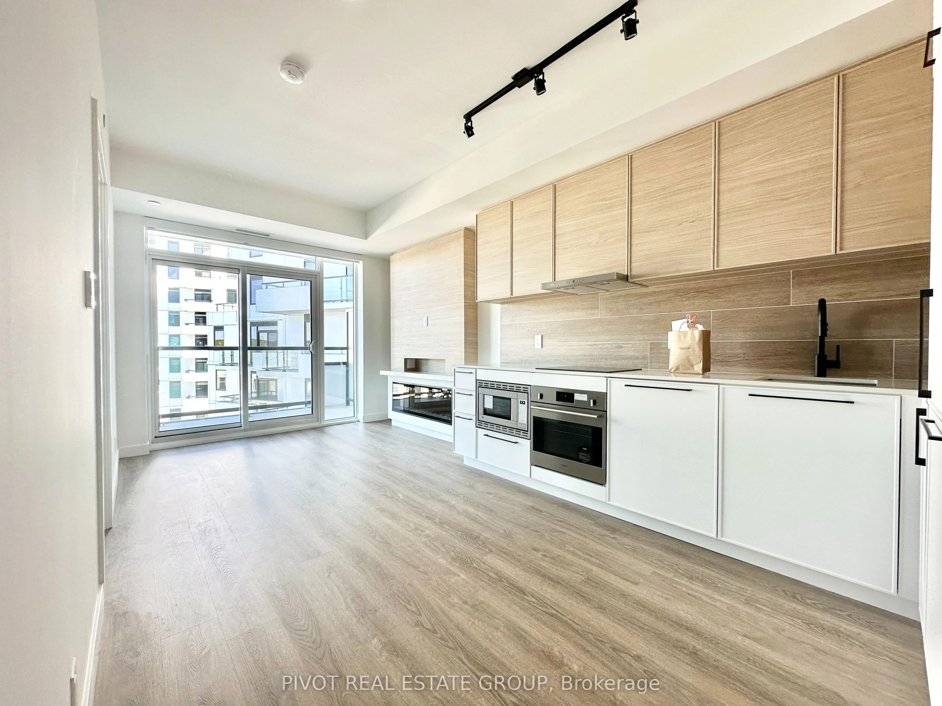 1050 Eastern Avenue, #1021