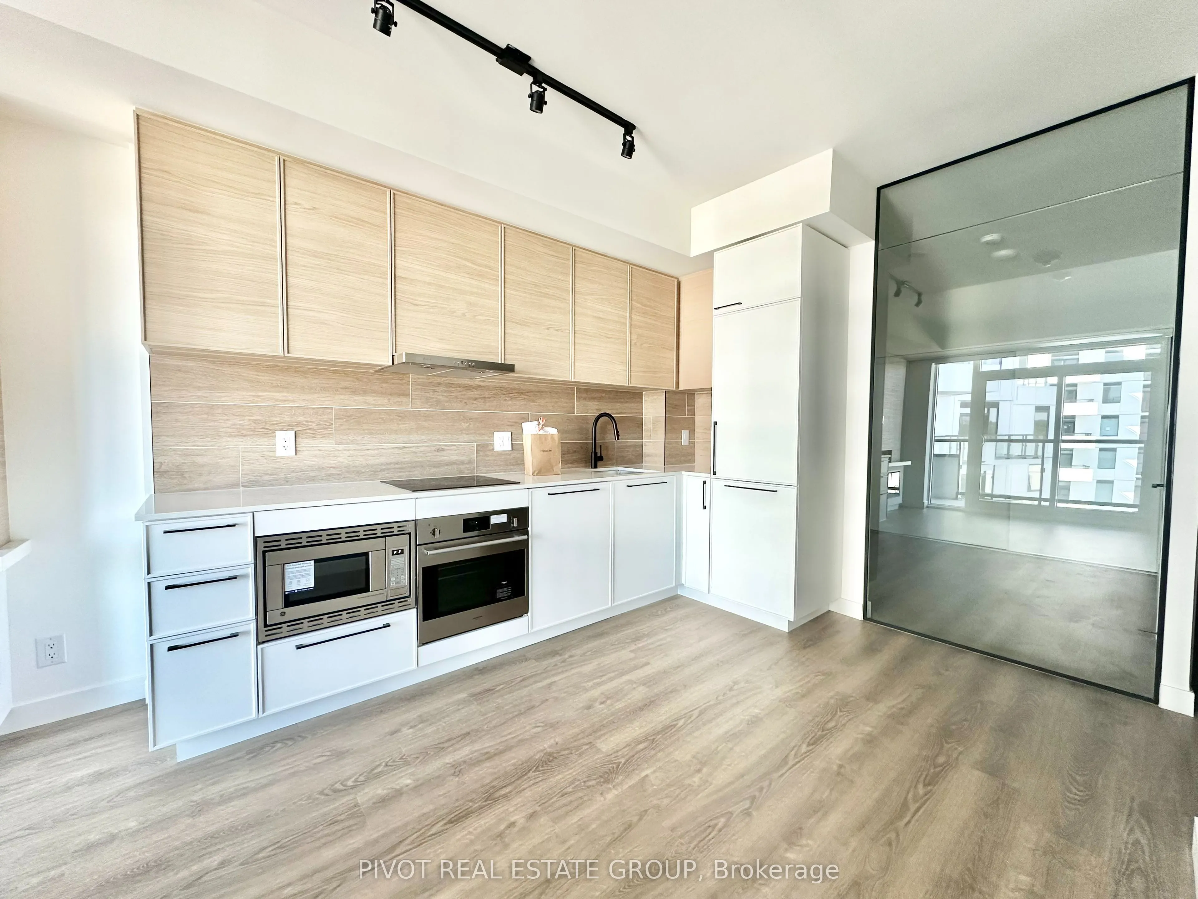1050 Eastern Avenue, #1021