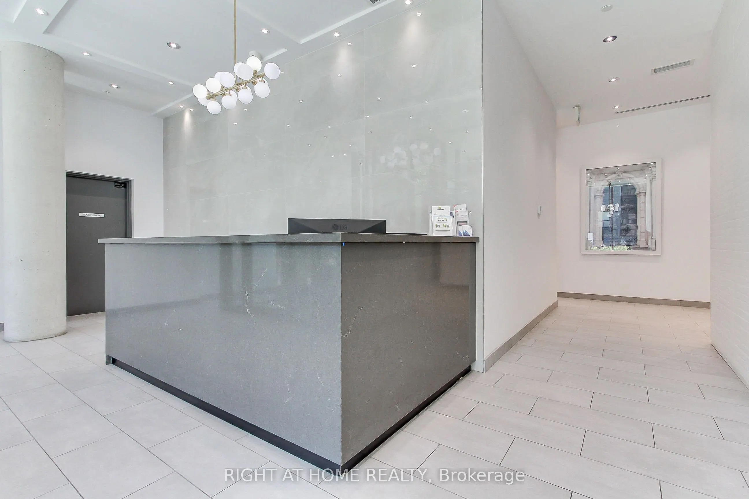 246 Logan Avenue, #206