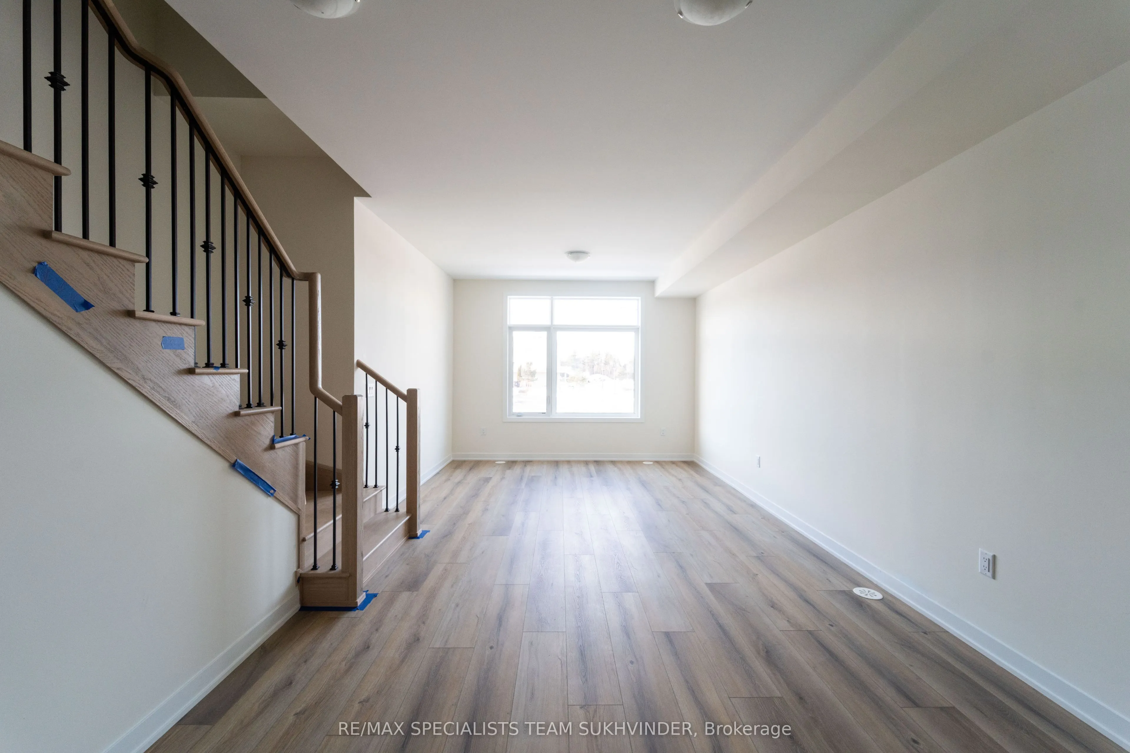 1695 Dersan Street, #808