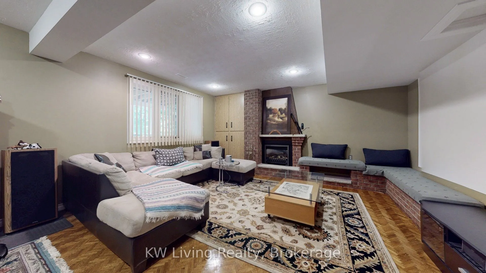 17 Woodvale Crescent