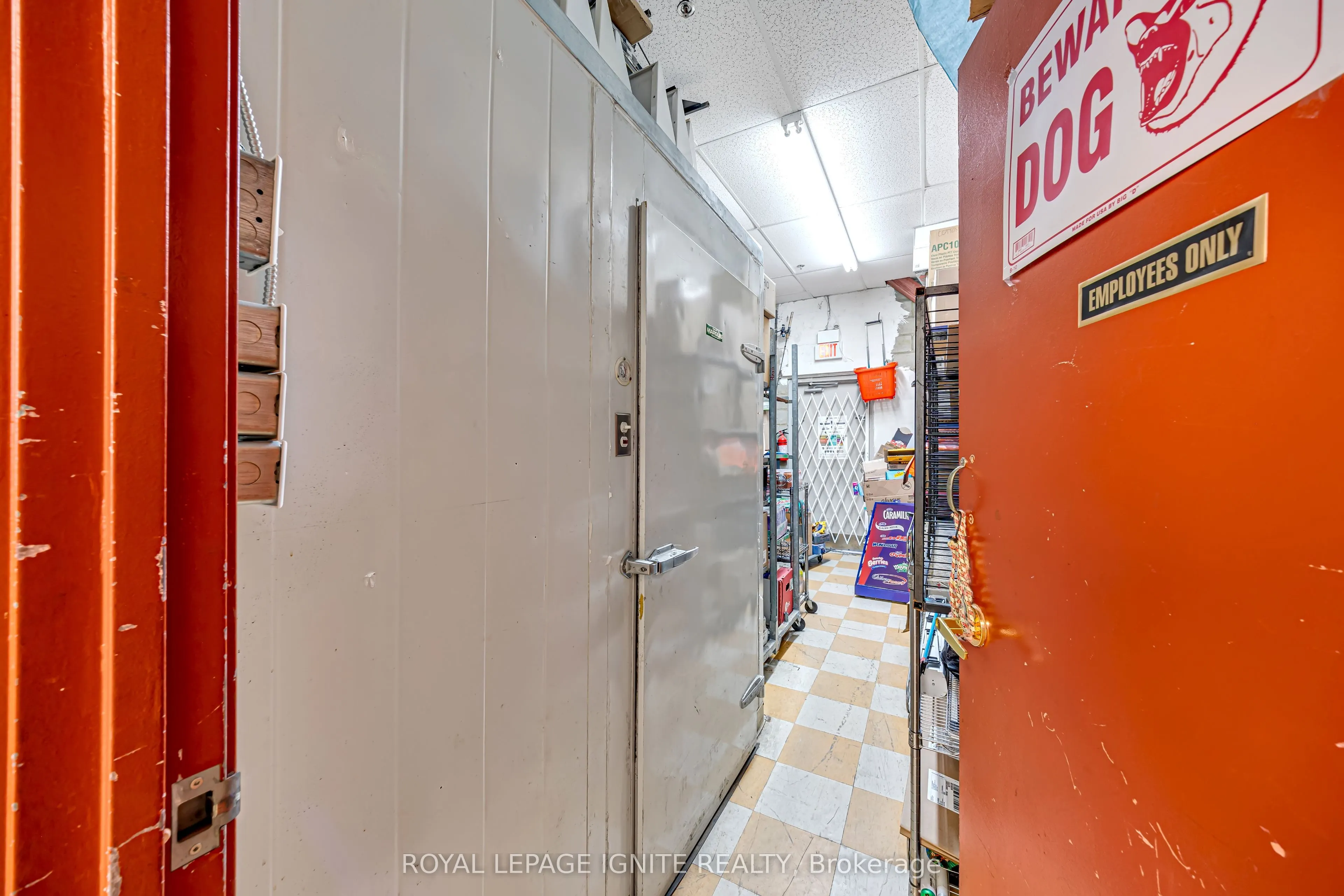 2650 Lawrence Avenue E, #8