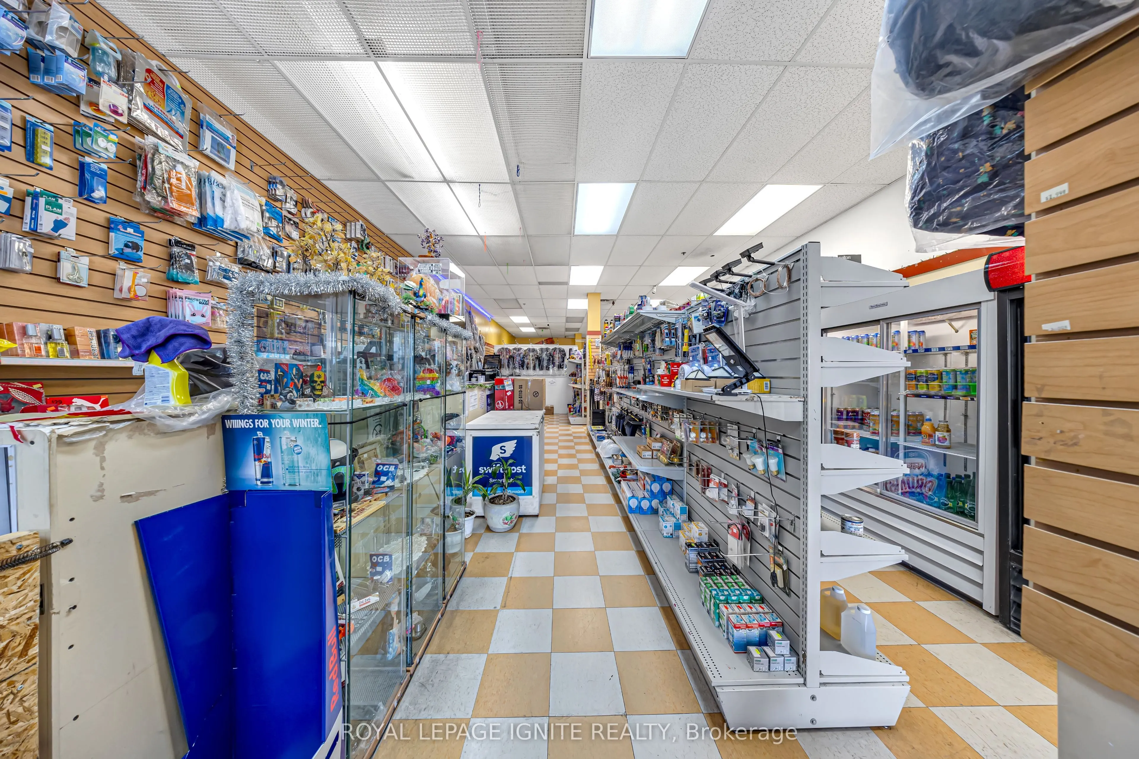 2650 Lawrence Avenue E, #8