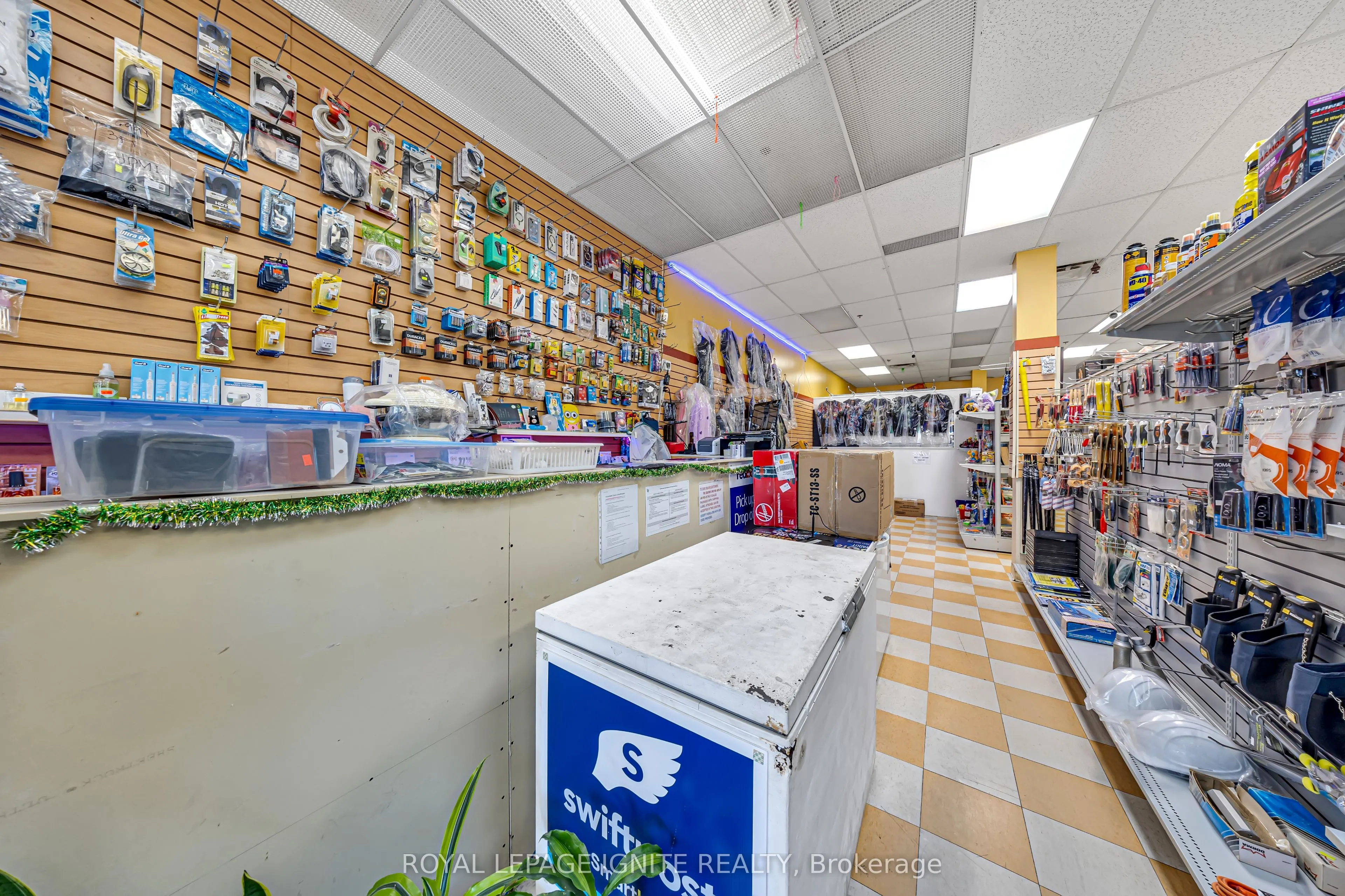 2650 Lawrence Avenue E, #8