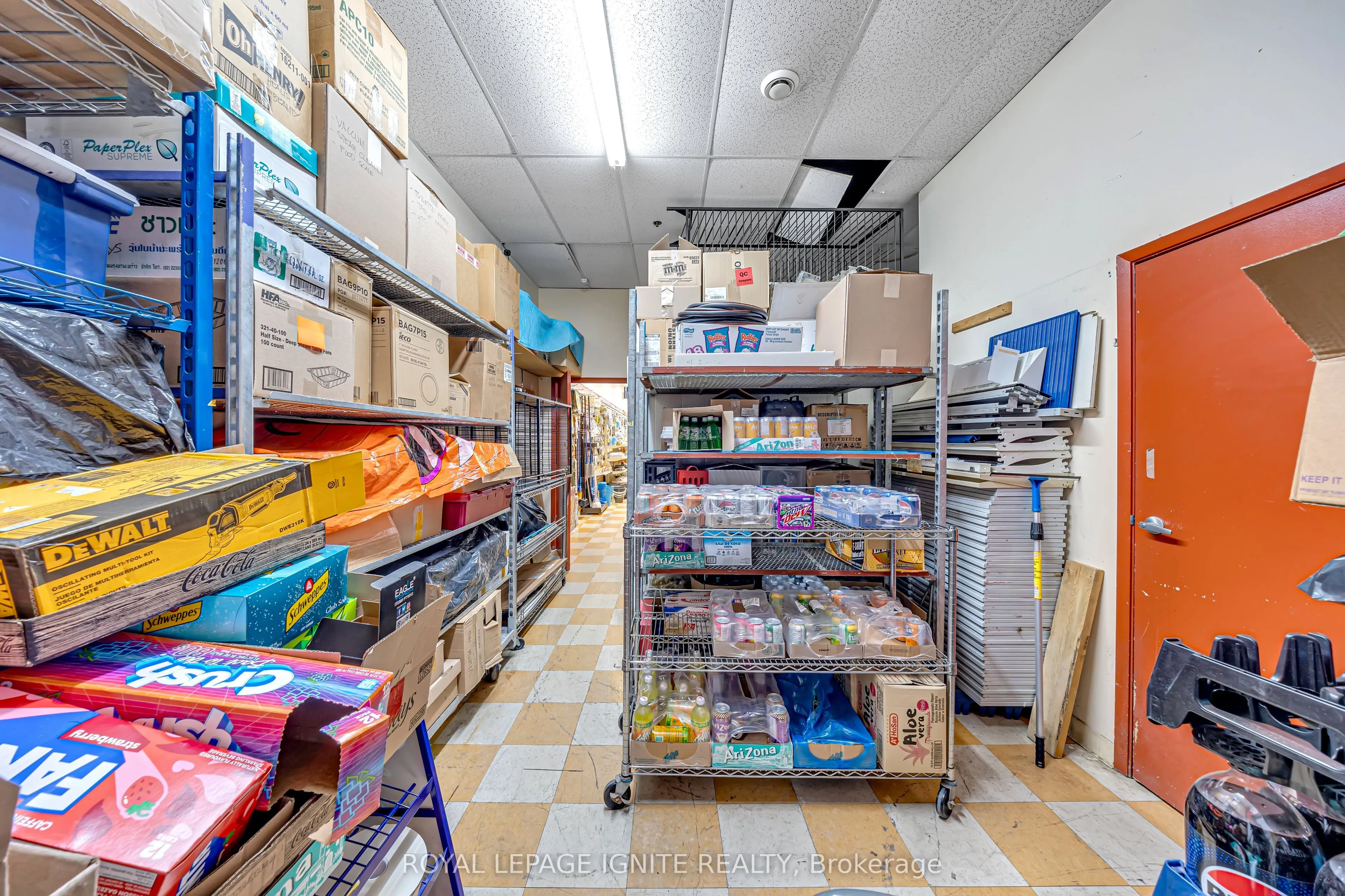 2650 Lawrence Avenue E, #8