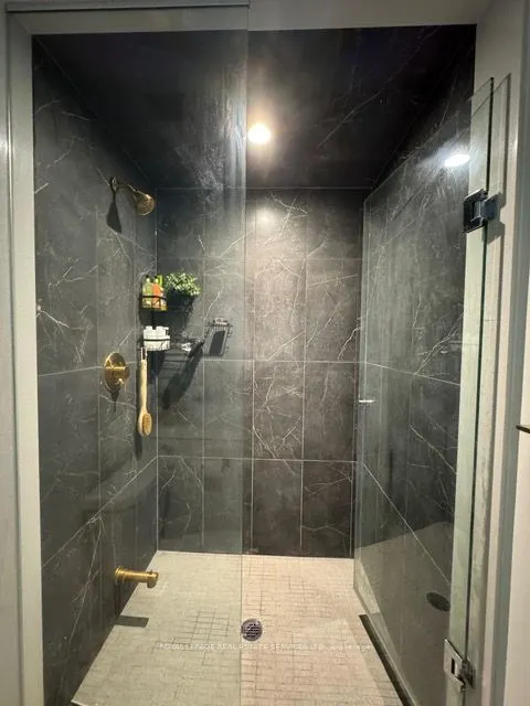 1034 Reflection Place, #512