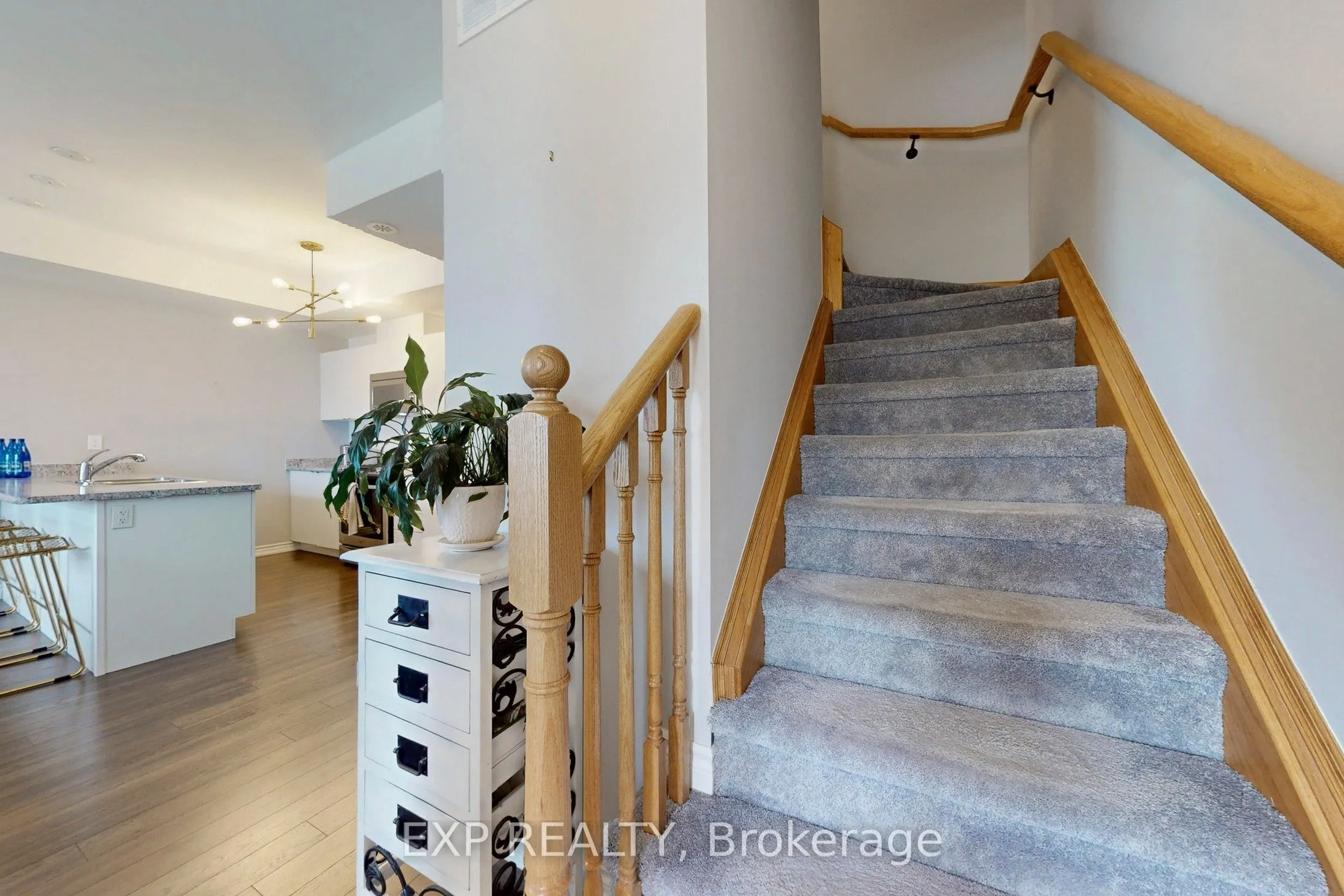 2584 William Jackson Drive, #94