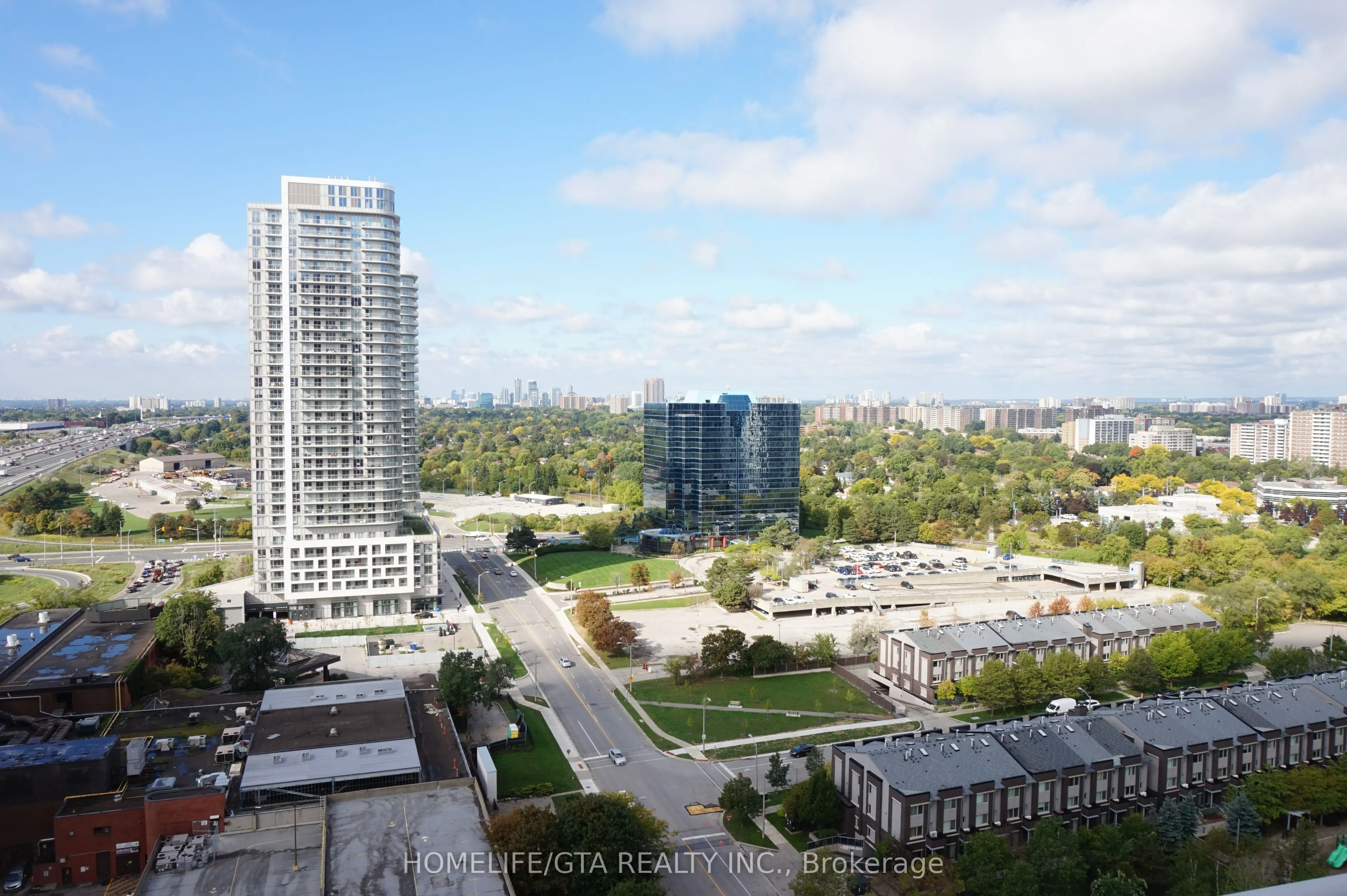 135 Village Green Square, #2121
