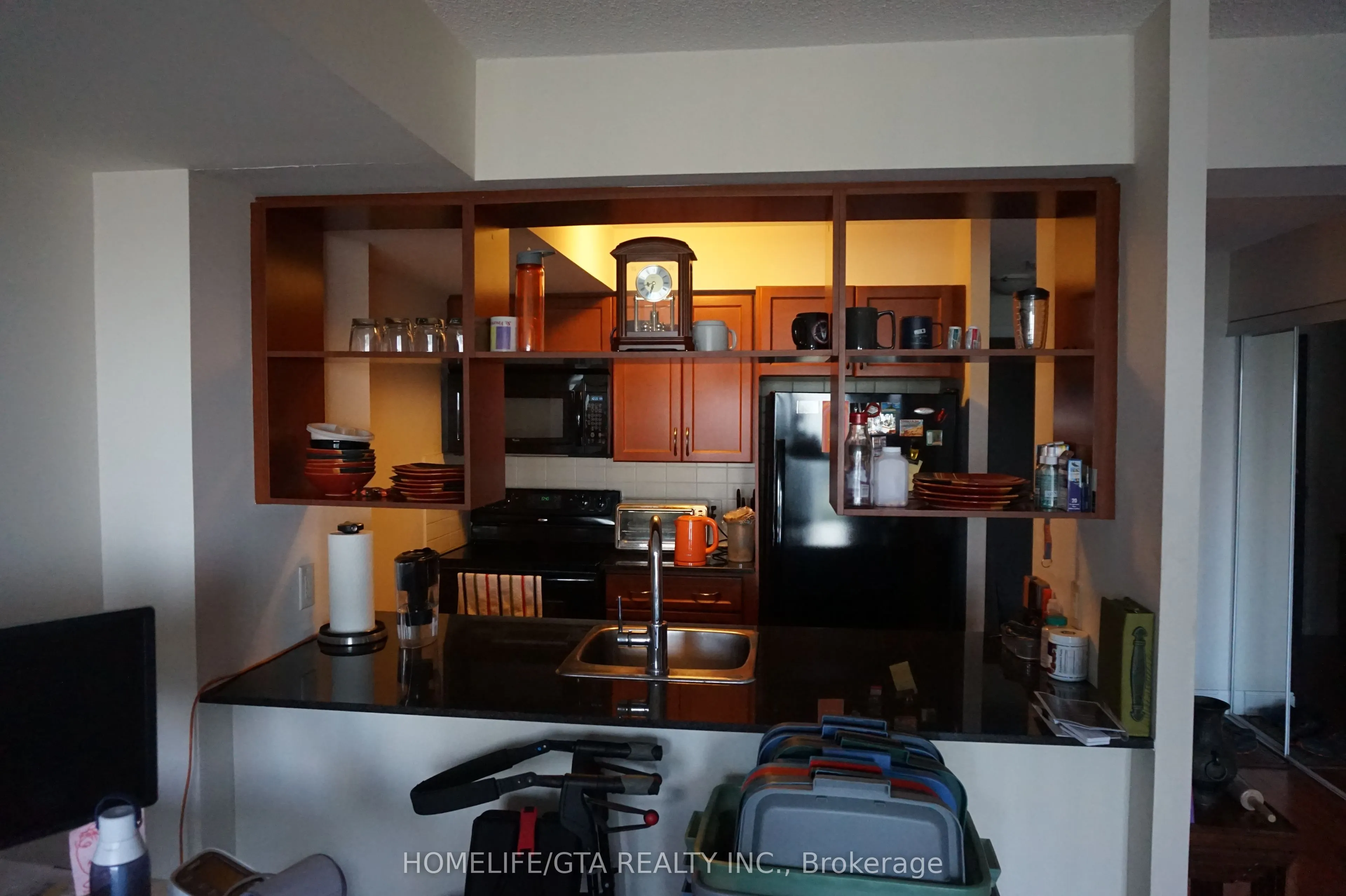 135 Village Green Square, #2121
