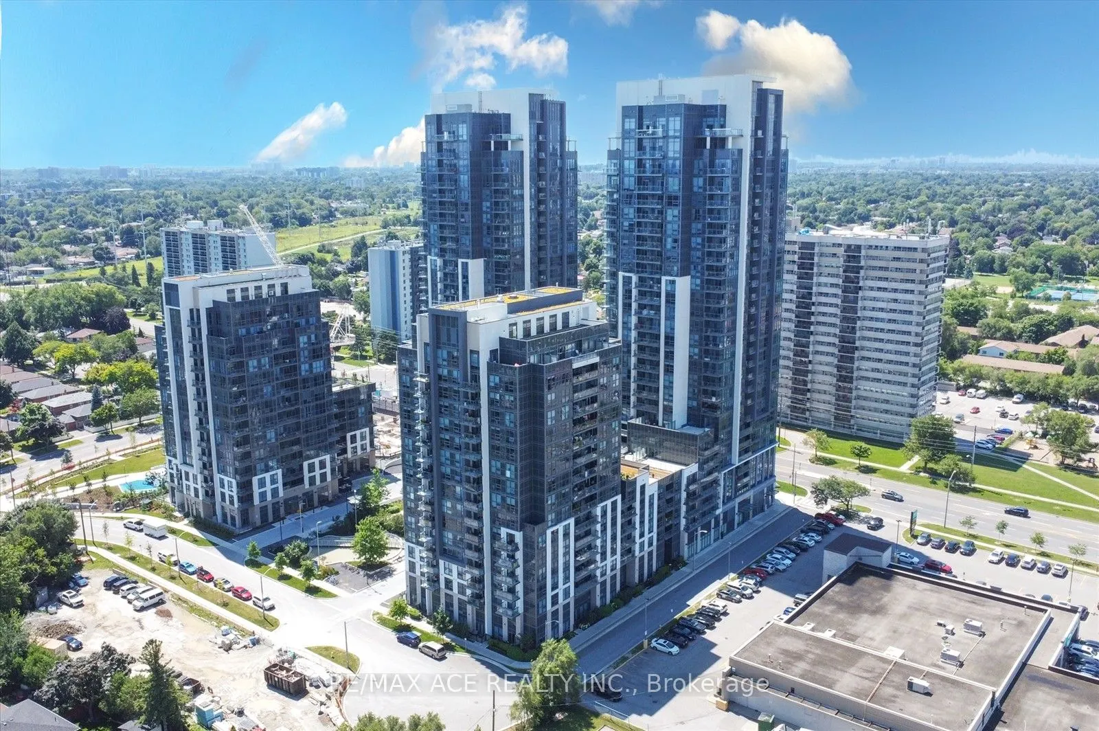 20 Meadowglen Place, #2606
