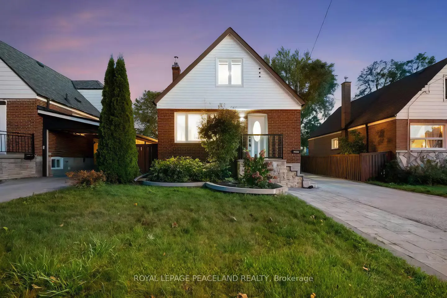 19 Midholm Drive, #LOWER
