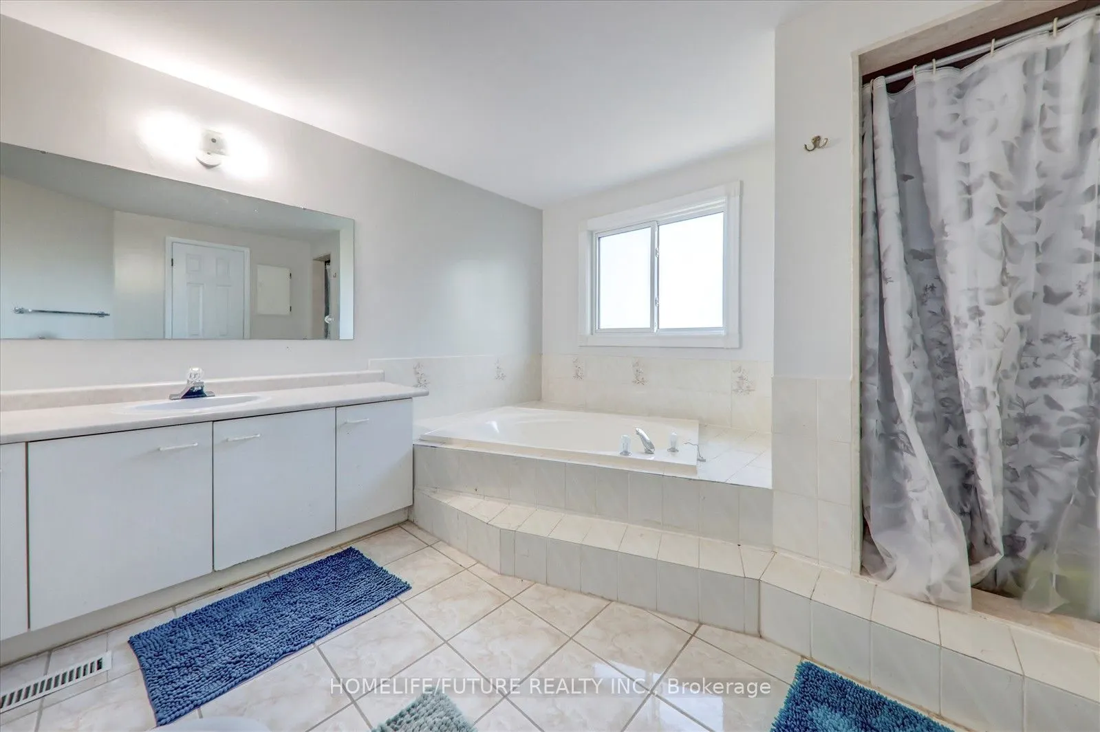 83 Old Finch Avenue