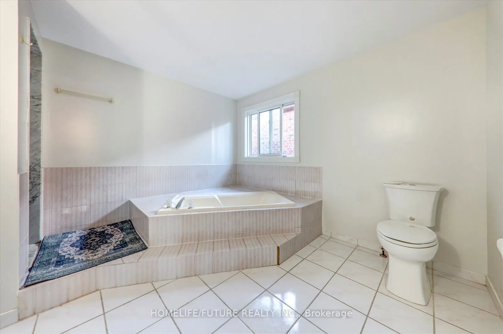 83 Old Finch Avenue
