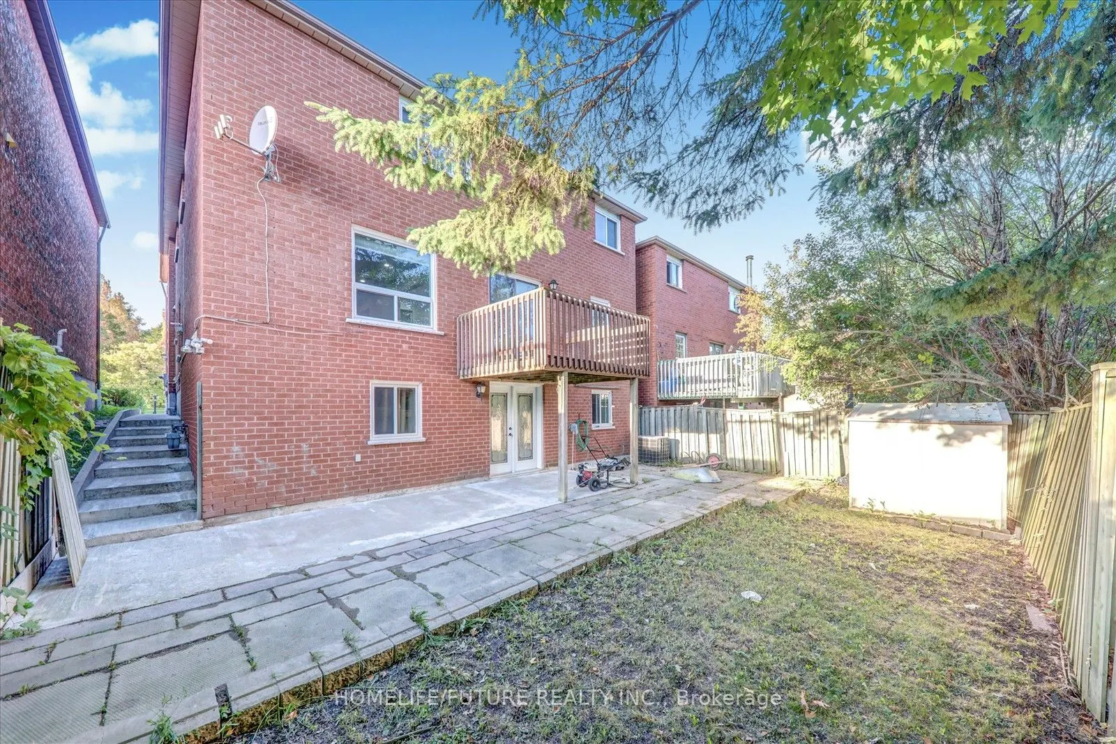 83 Old Finch Avenue