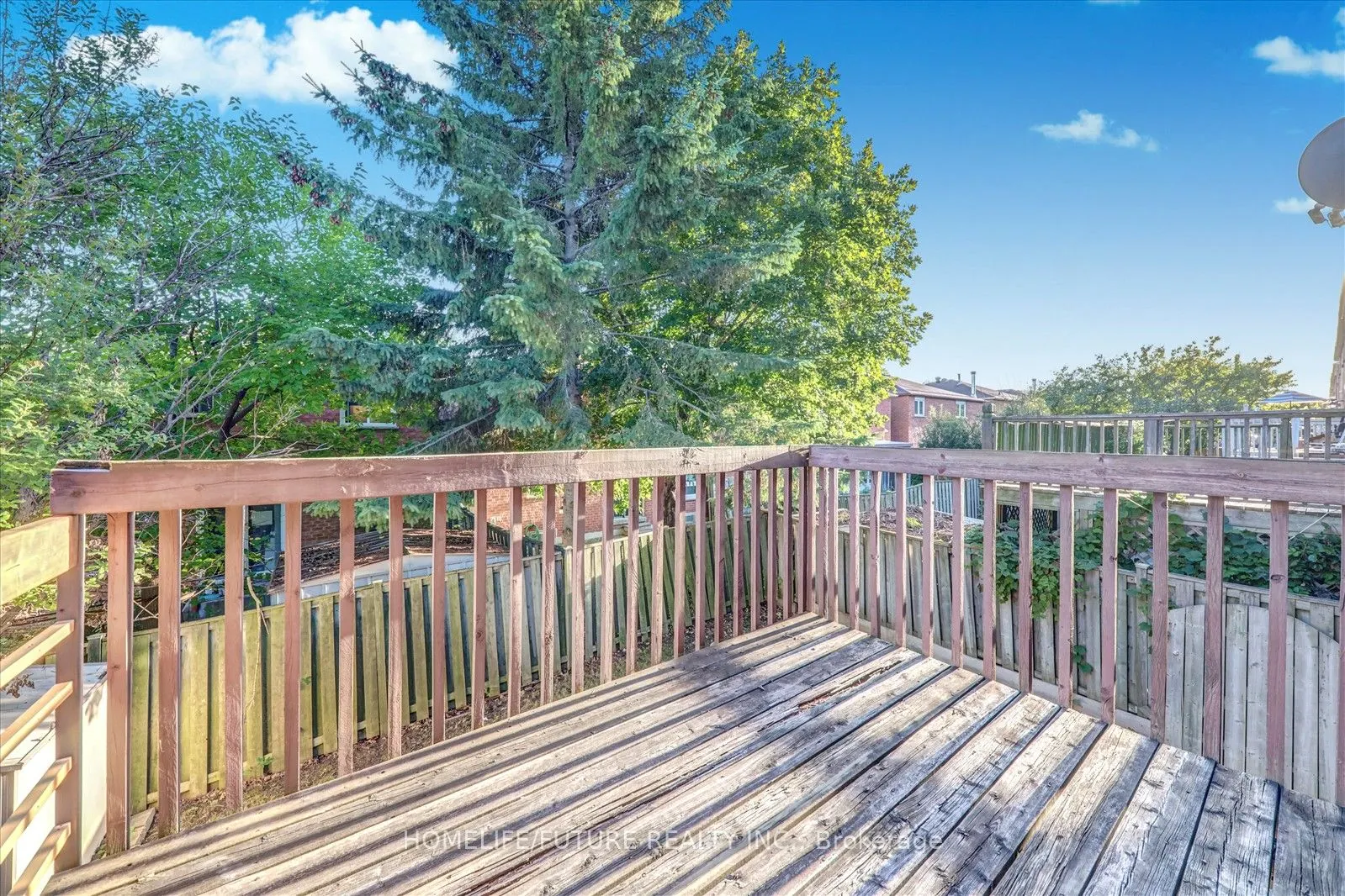 83 Old Finch Avenue