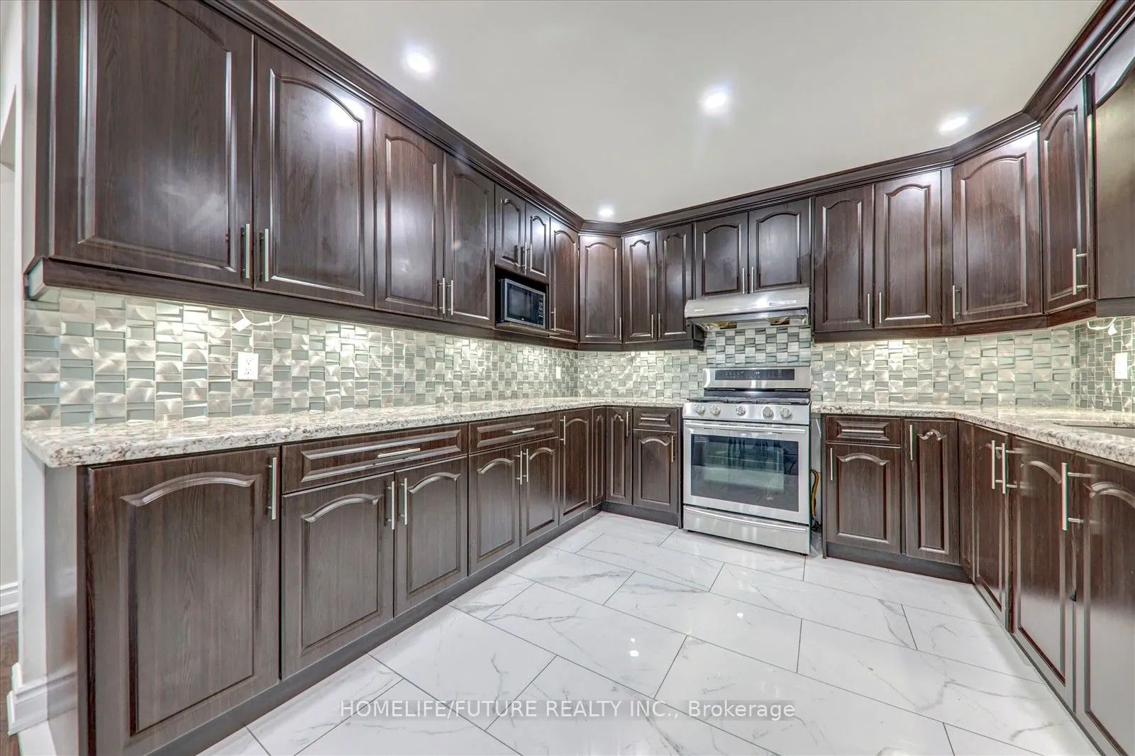 83 Old Finch Avenue
