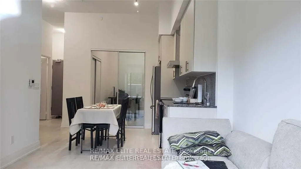 3121 Sheppard Avenue E, #231