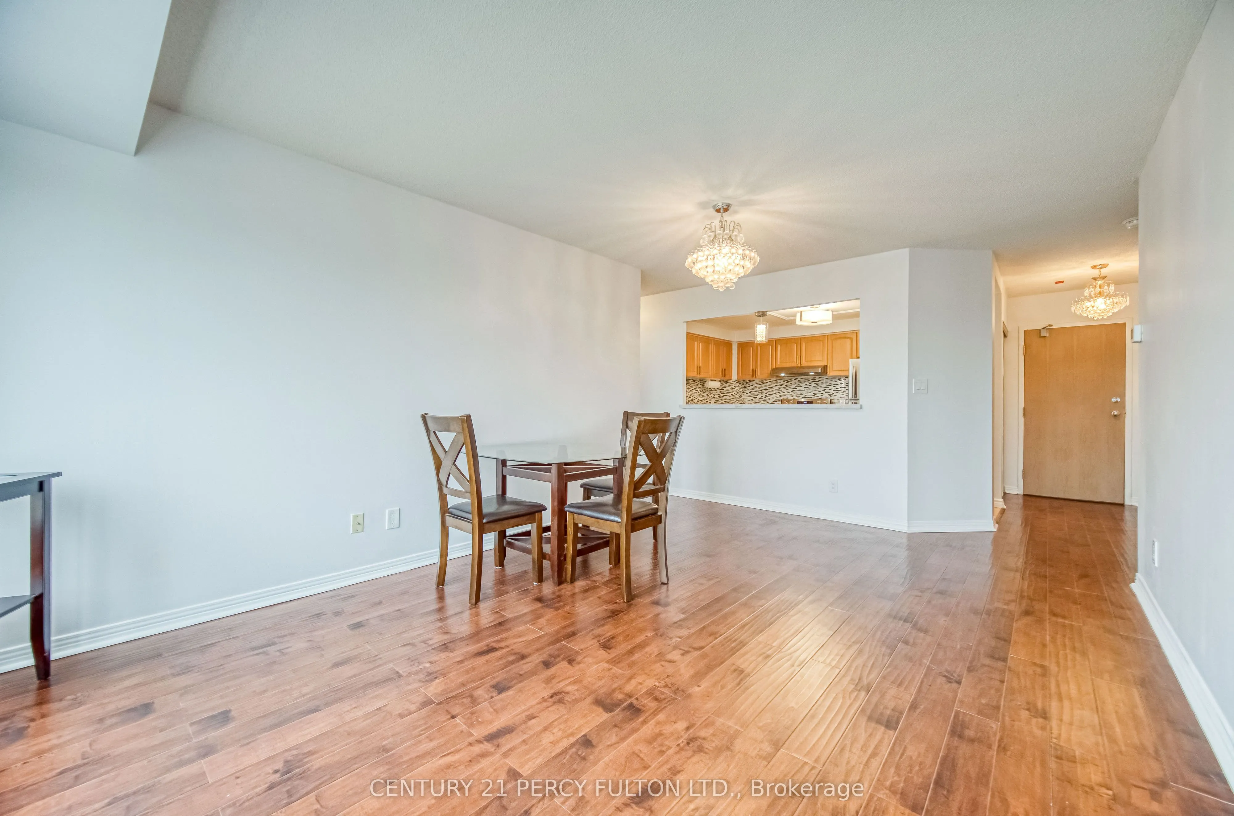 711 Rossland Road NW, #710