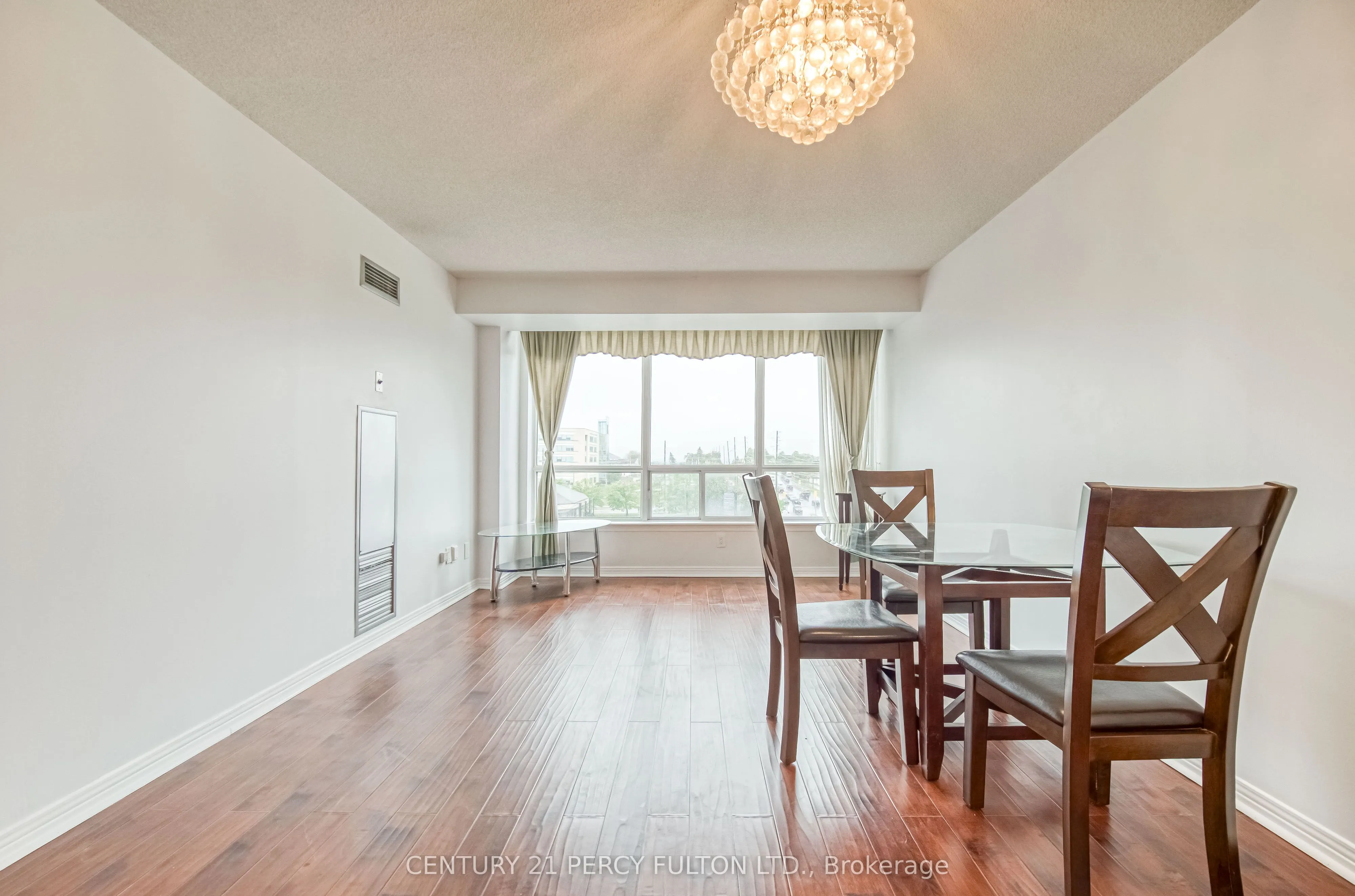 711 Rossland Road NW, #710