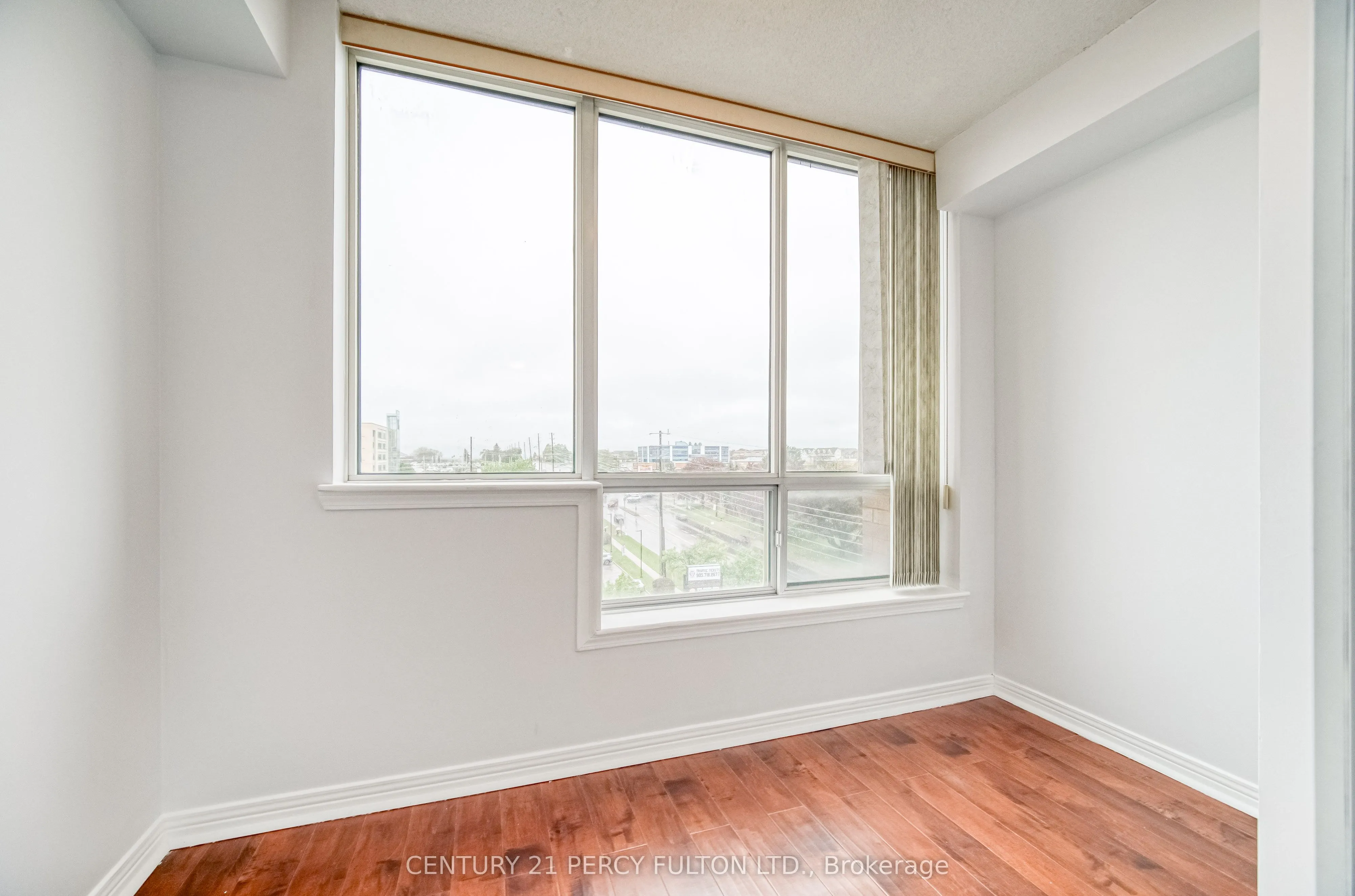 711 Rossland Road NW, #710
