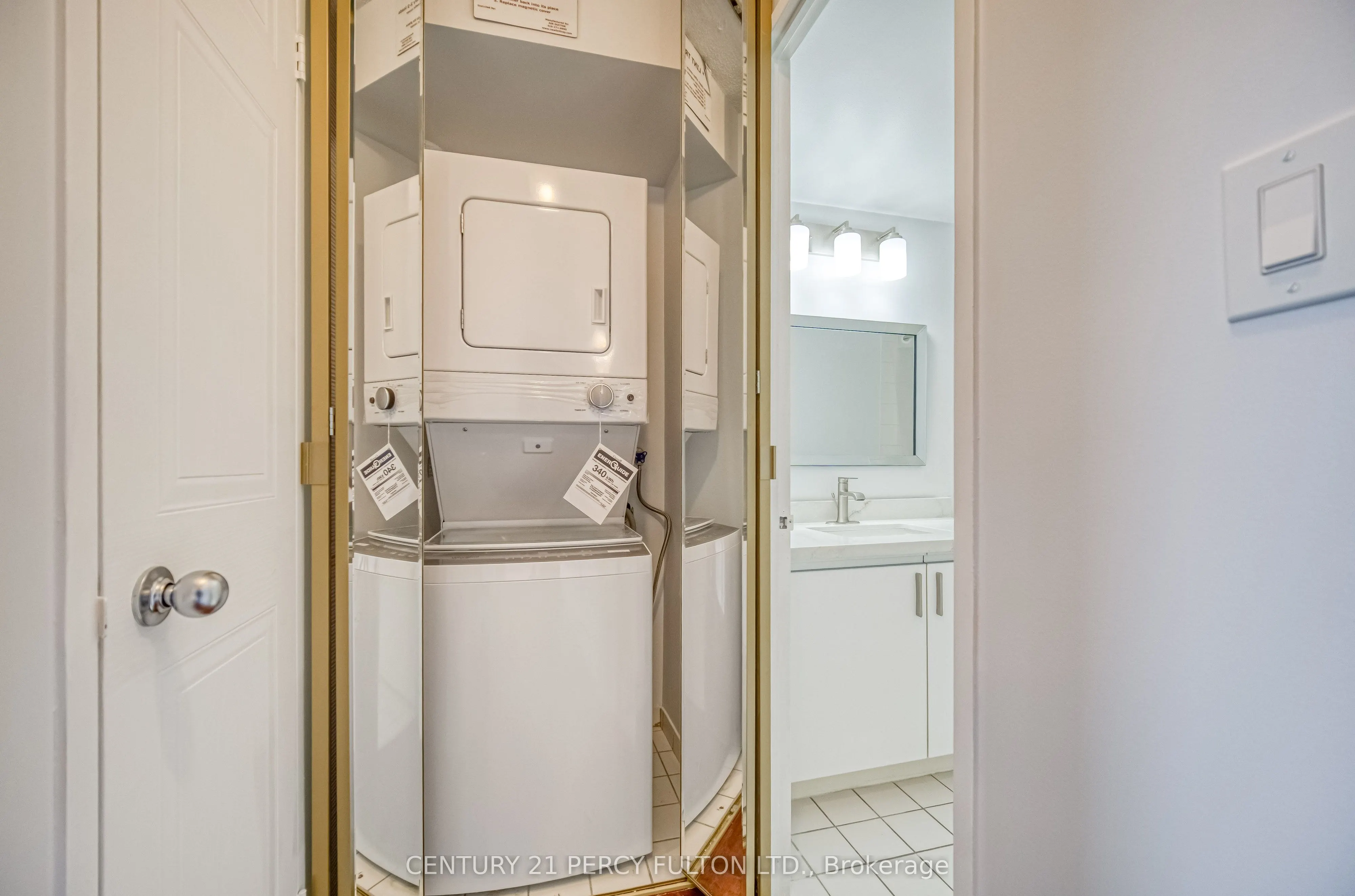 711 Rossland Road NW, #710