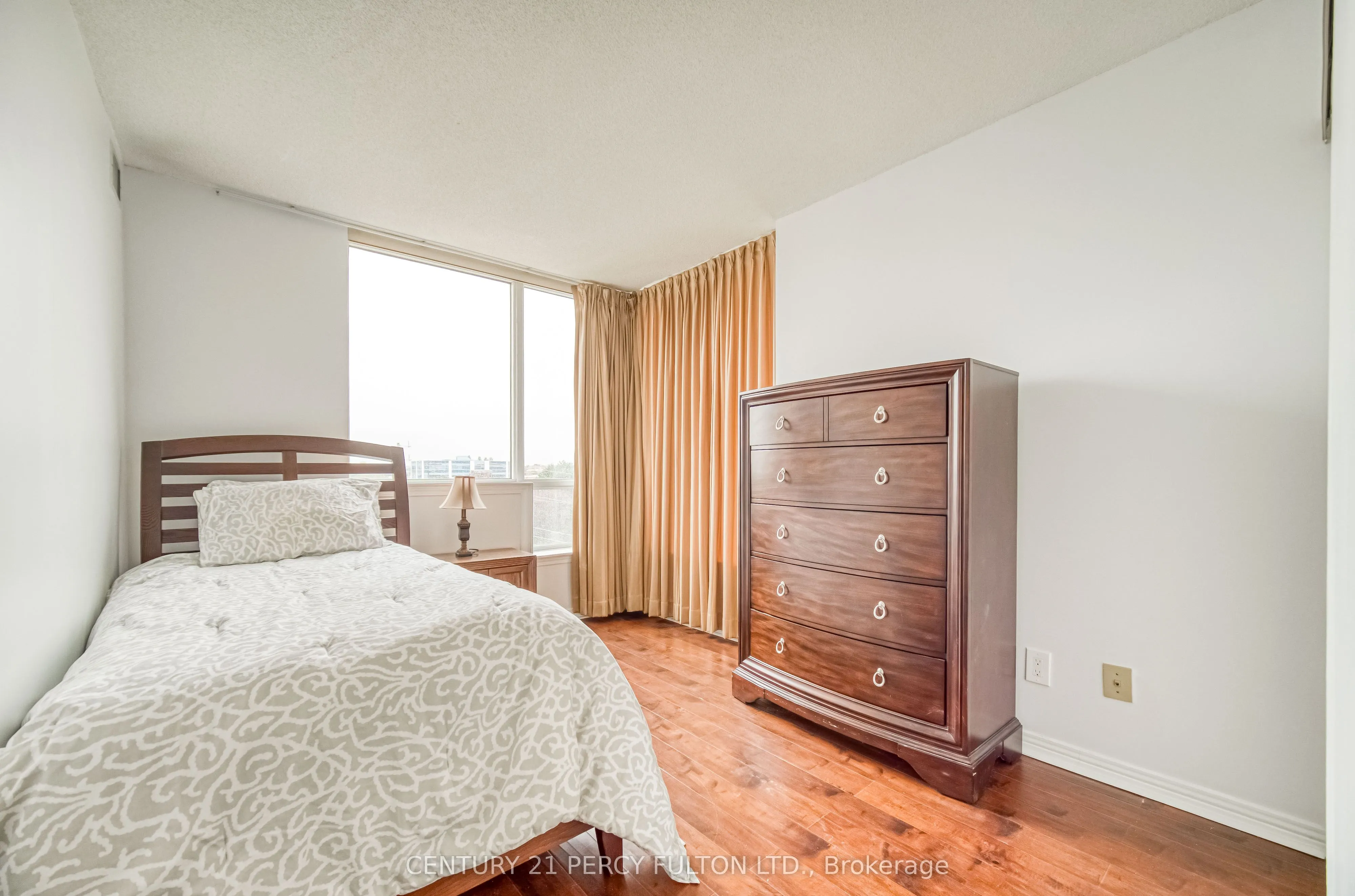 711 Rossland Road NW, #710