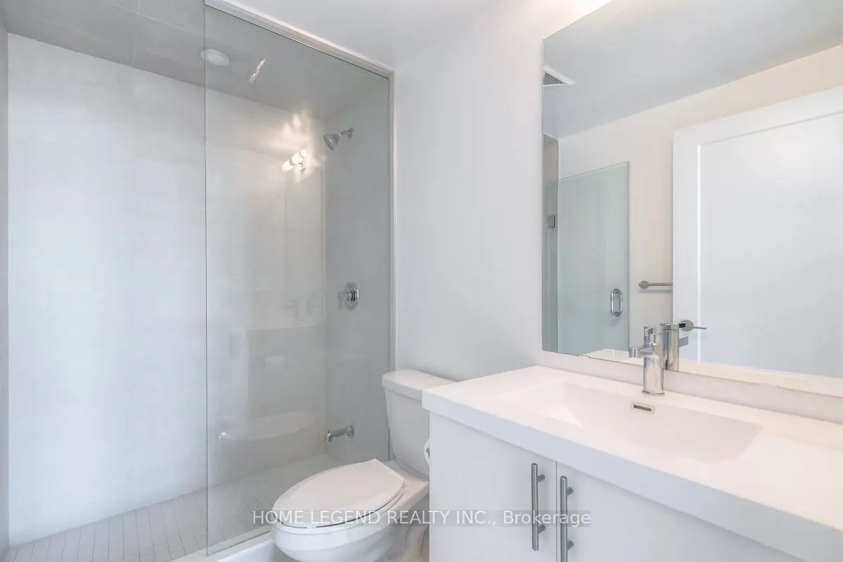 2545 Simcoe Street N, #1208