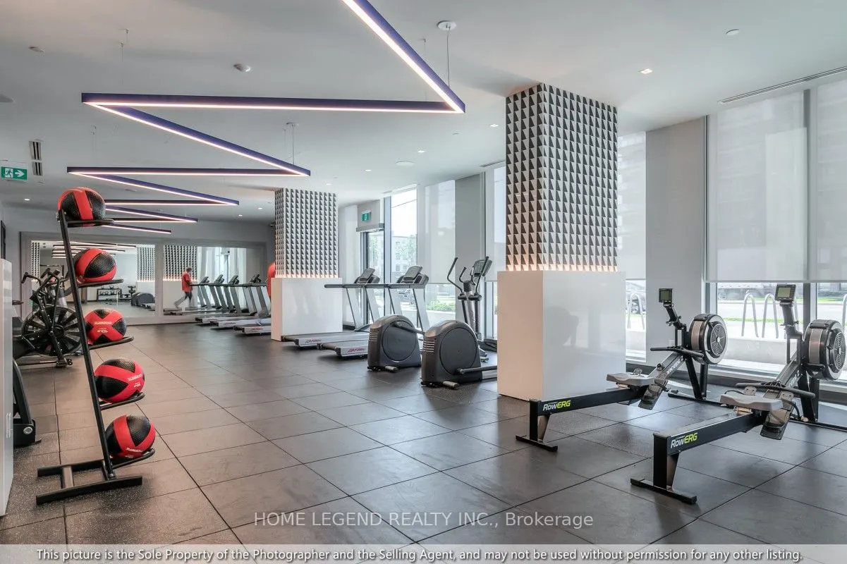 2545 Simcoe Street N, #1208