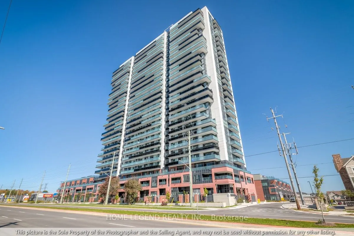 2545 Simcoe Street N, #1208