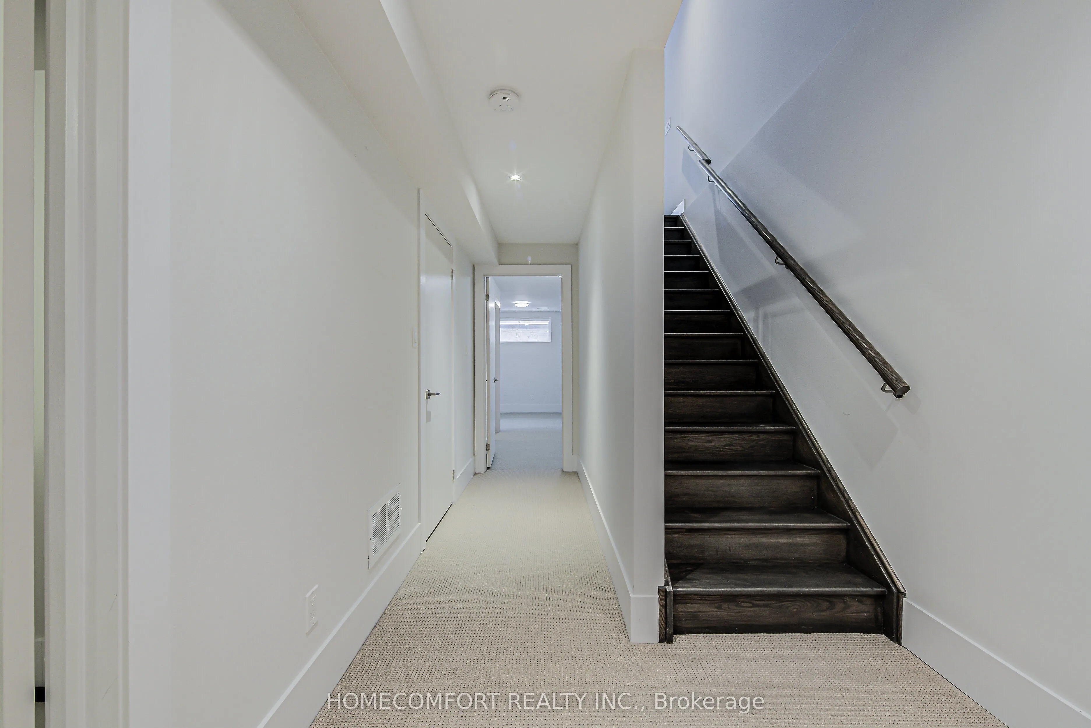 82 Boulton Avenue