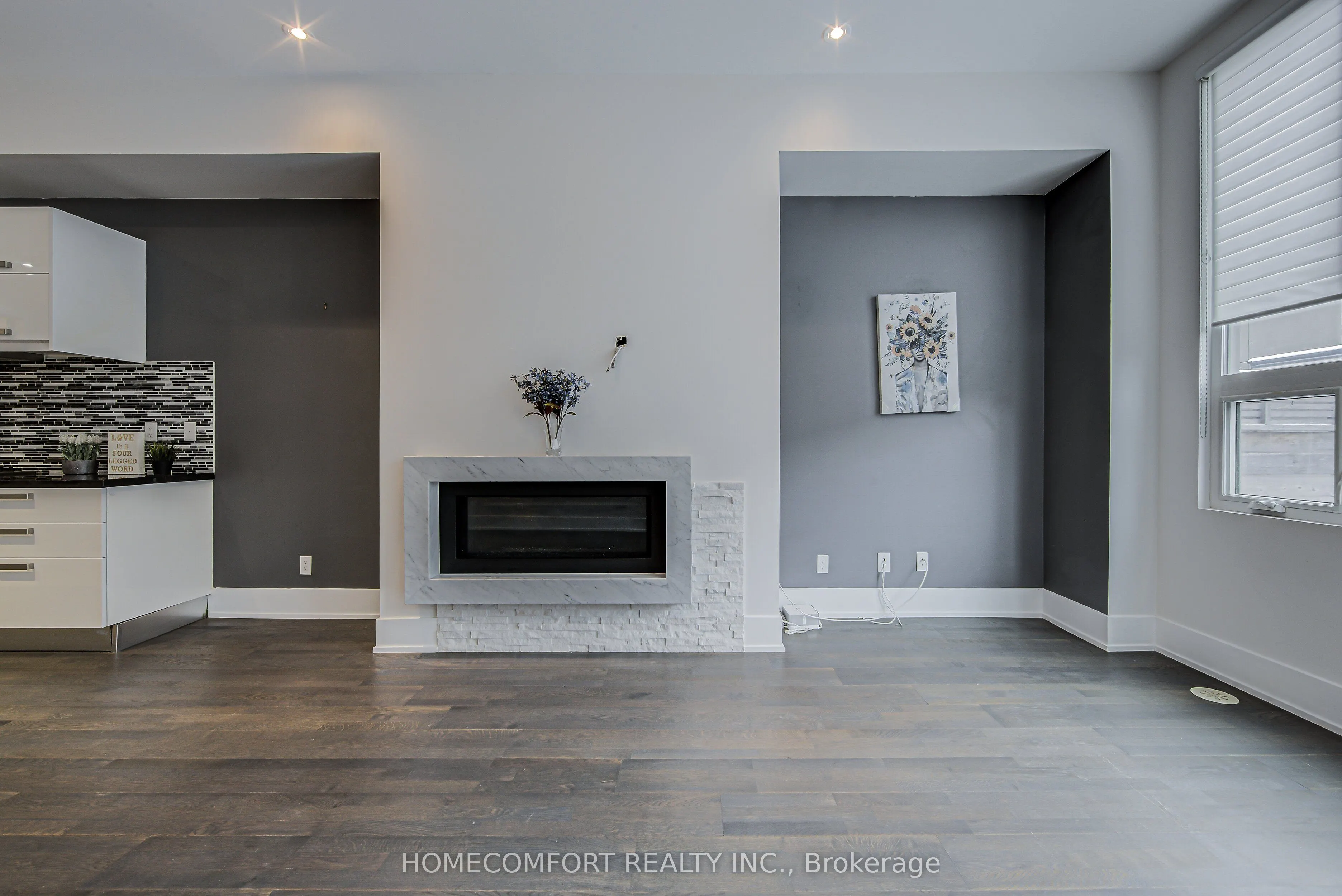 82 Boulton Avenue