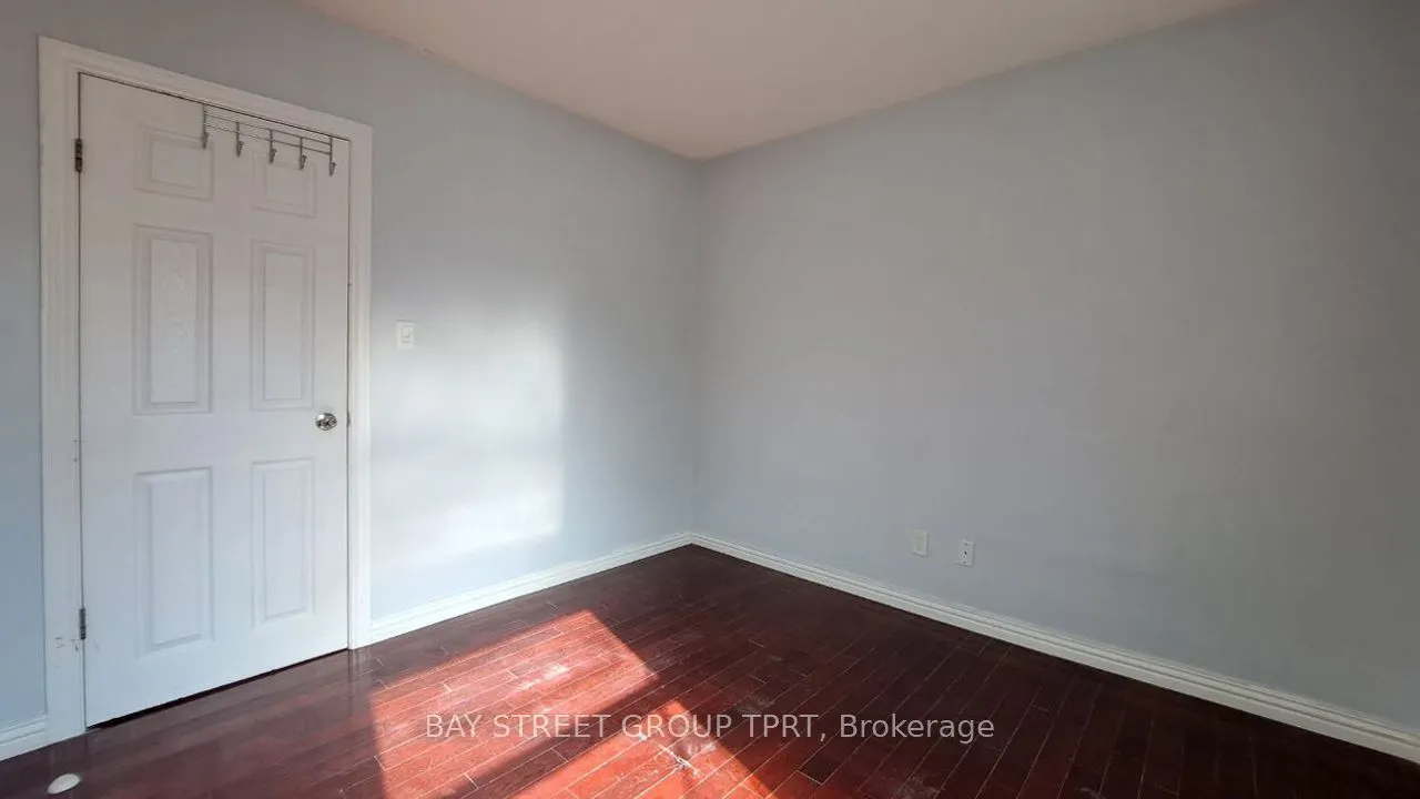 31 West Lynn Avenue