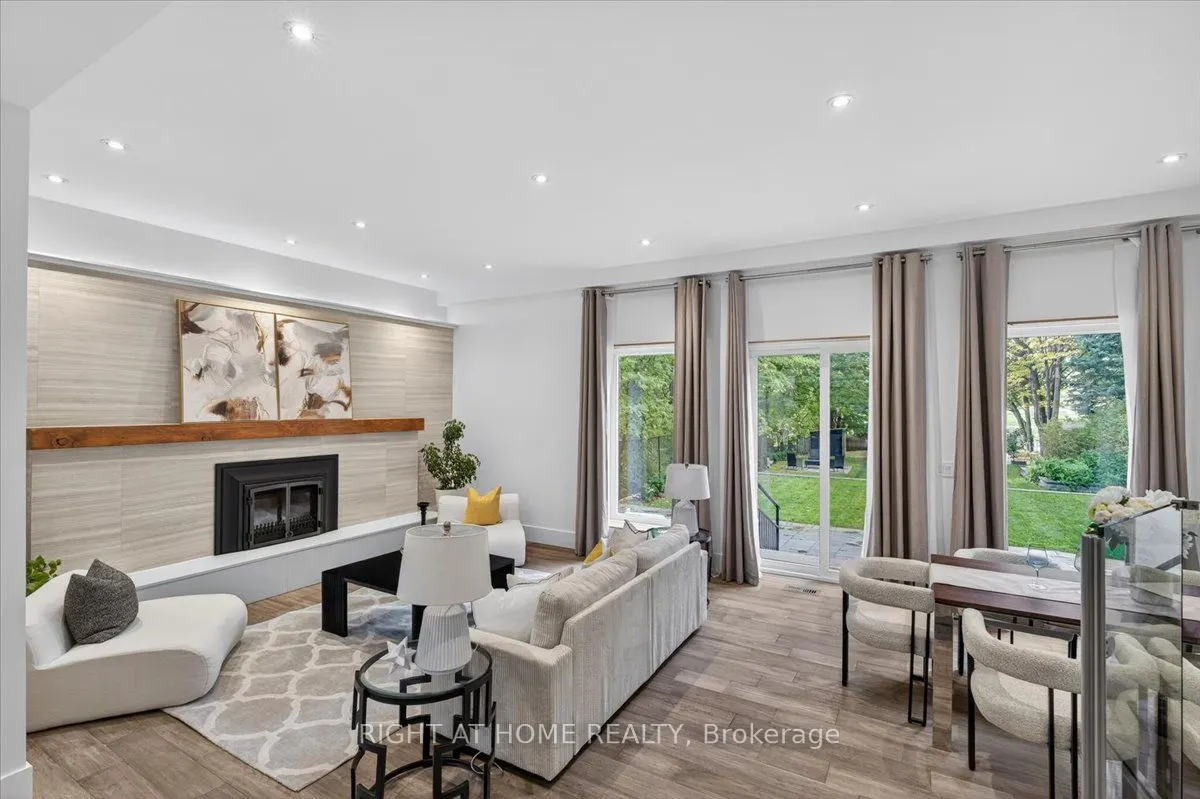 64 Larwood Boulevard