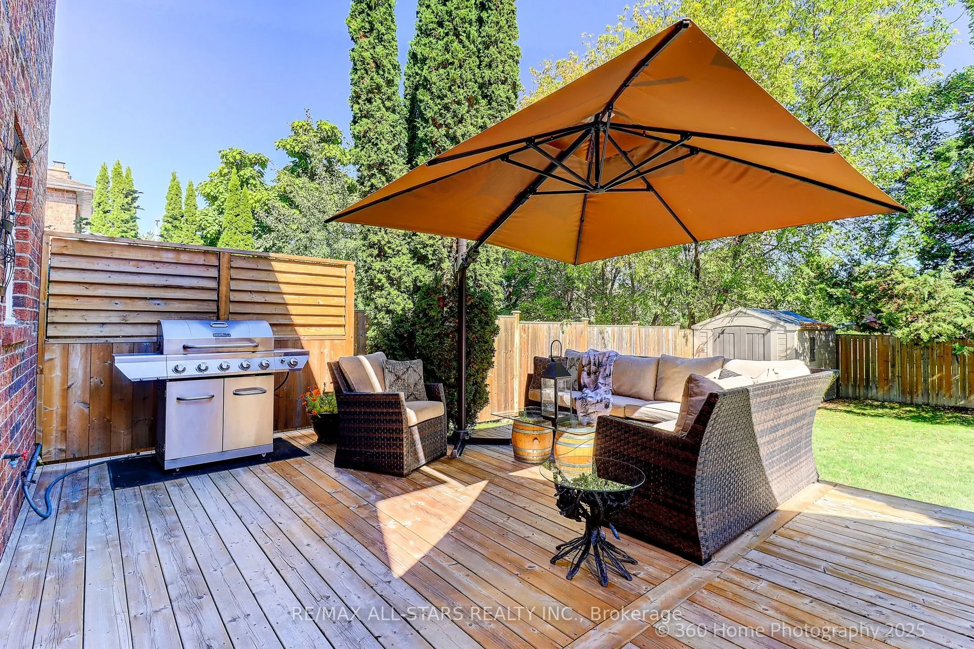 689 Foxwood Trail