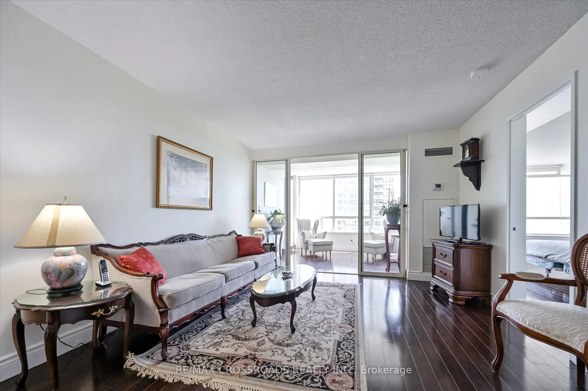 275 Bamburgh Circle, #604