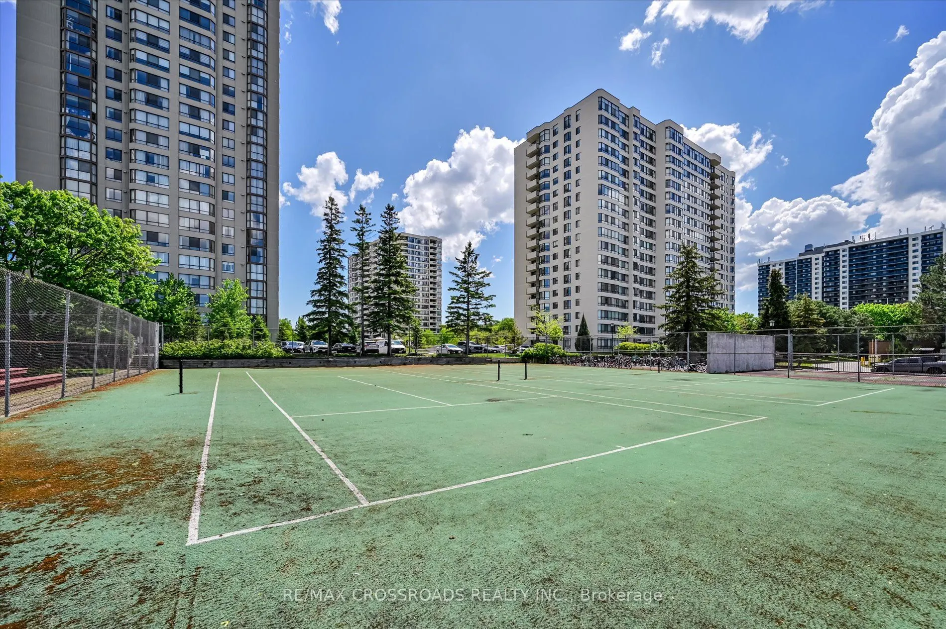 275 Bamburgh Circle, #604