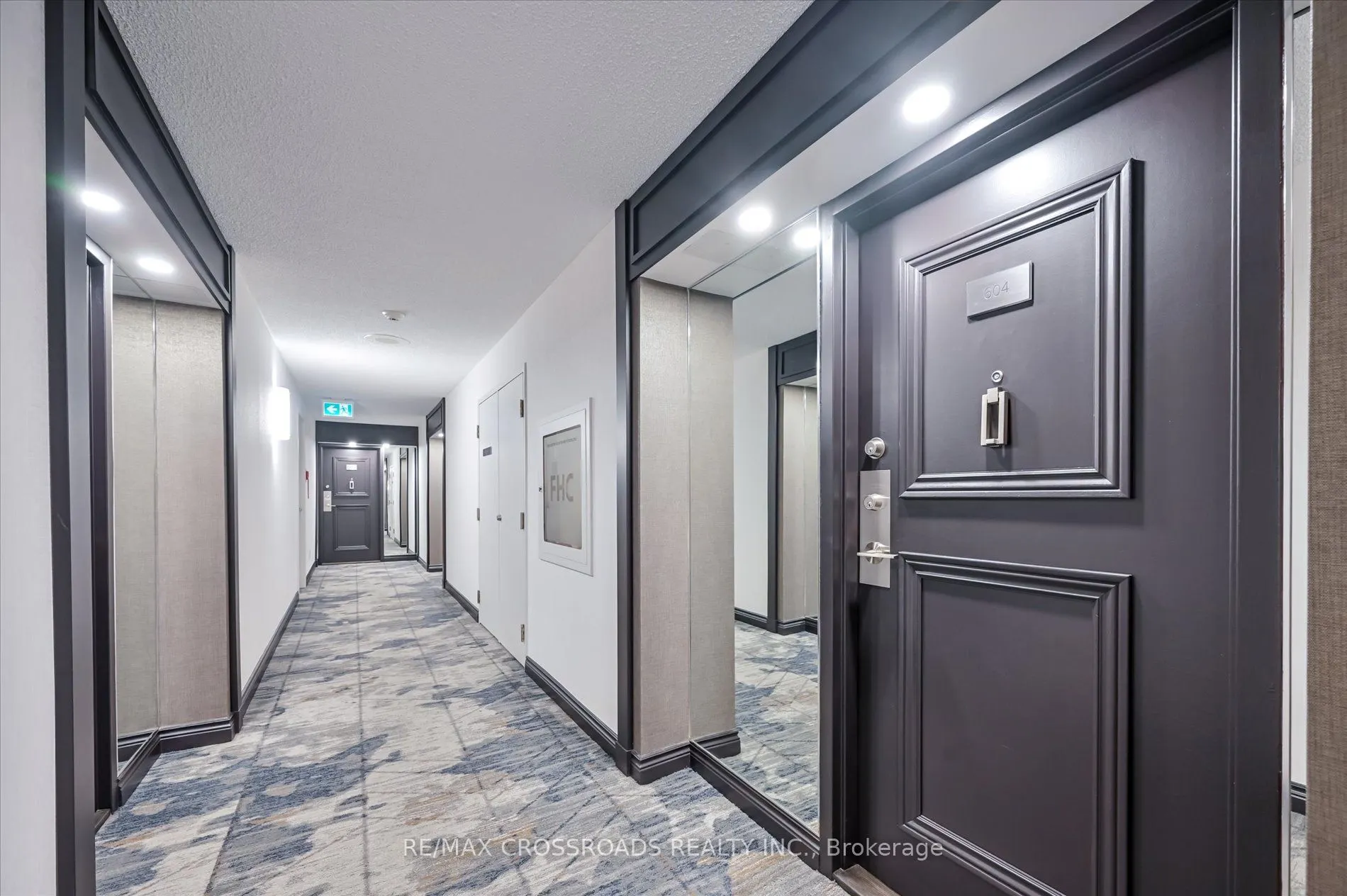 275 Bamburgh Circle, #604